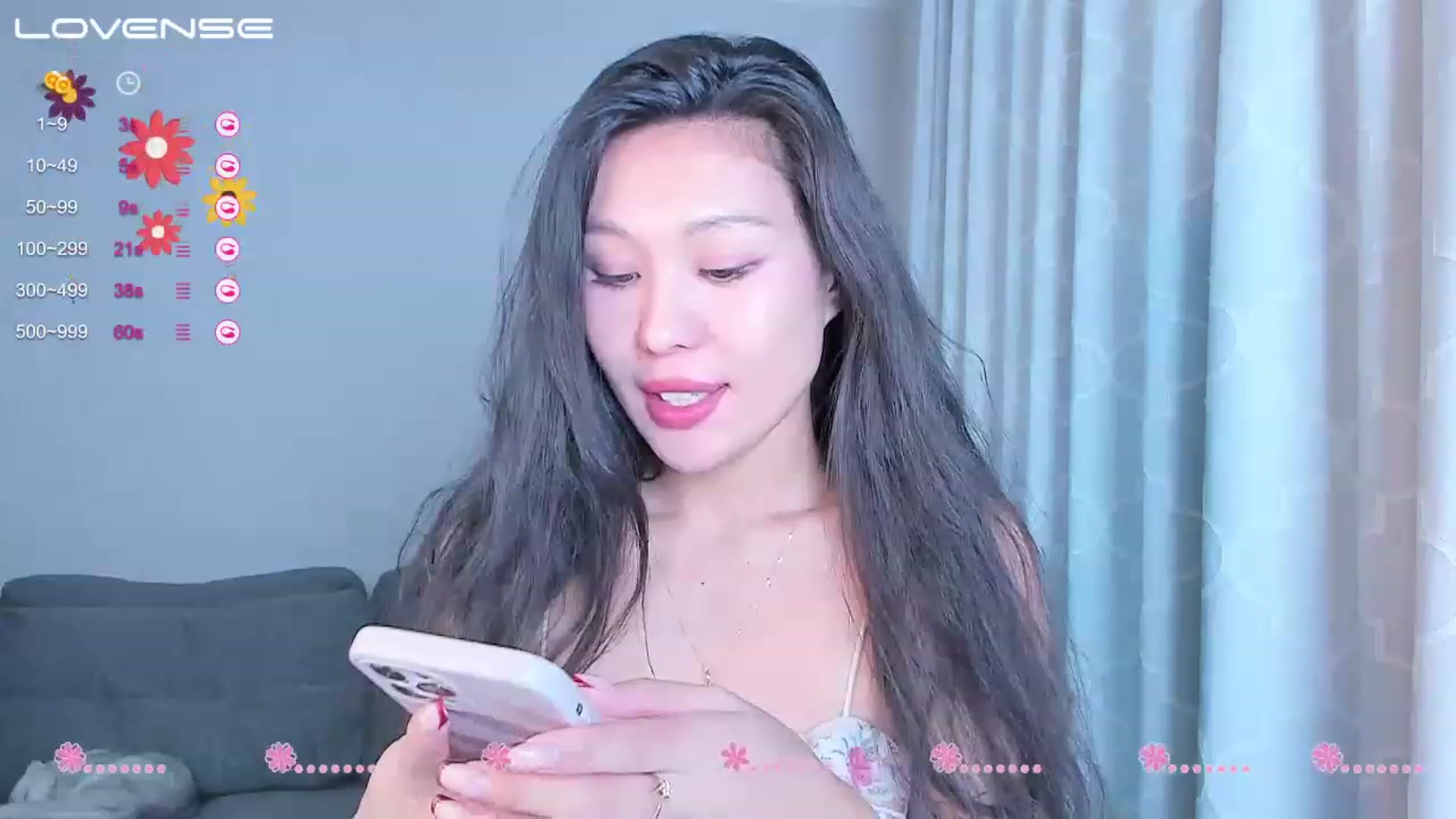 Gallery image thumbnail from bilberry__'s myfreecams stream on, 01/13/2023, 13:38 image 18 of 20