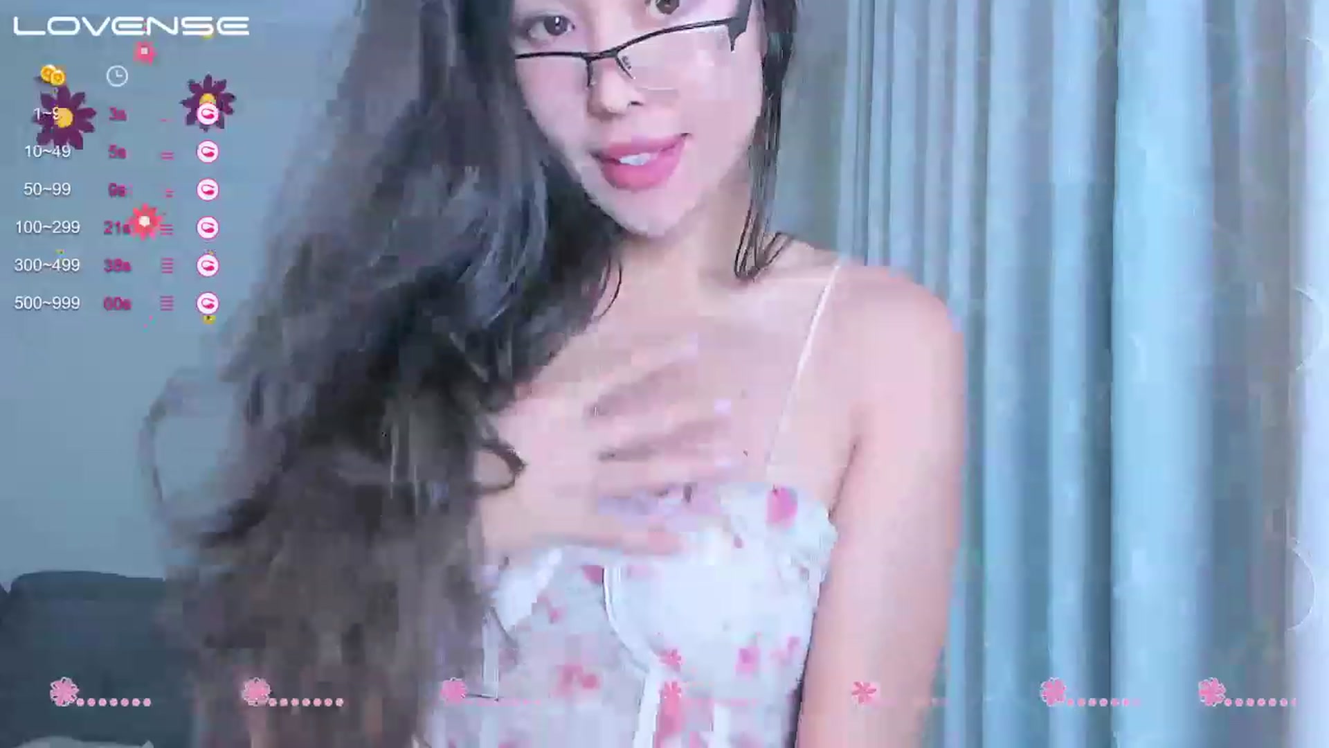 Gallery image thumbnail from bilberry__'s myfreecams stream on, 01/13/2023, 13:38 image 3 of 20