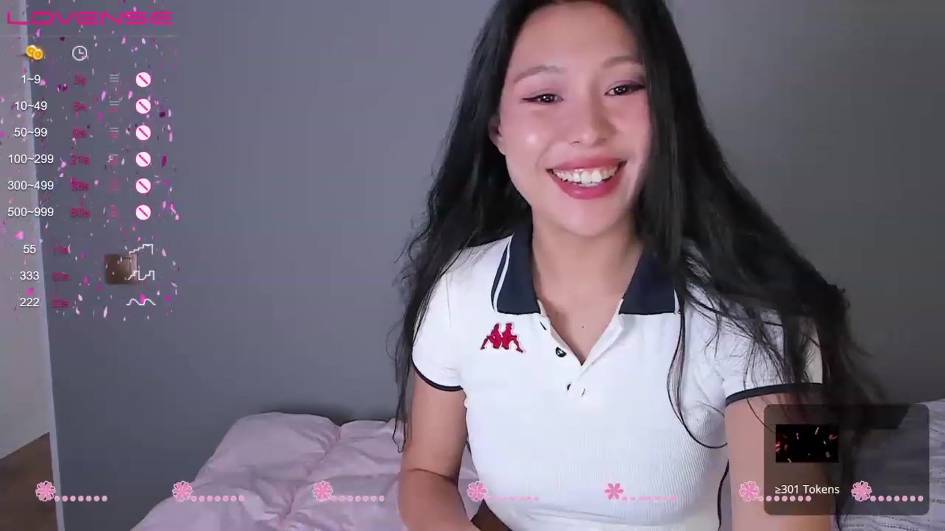 Gallery image thumbnail from bilberry__'s myfreecams stream on, 03/03/2023, 11:55 image 14 of 20