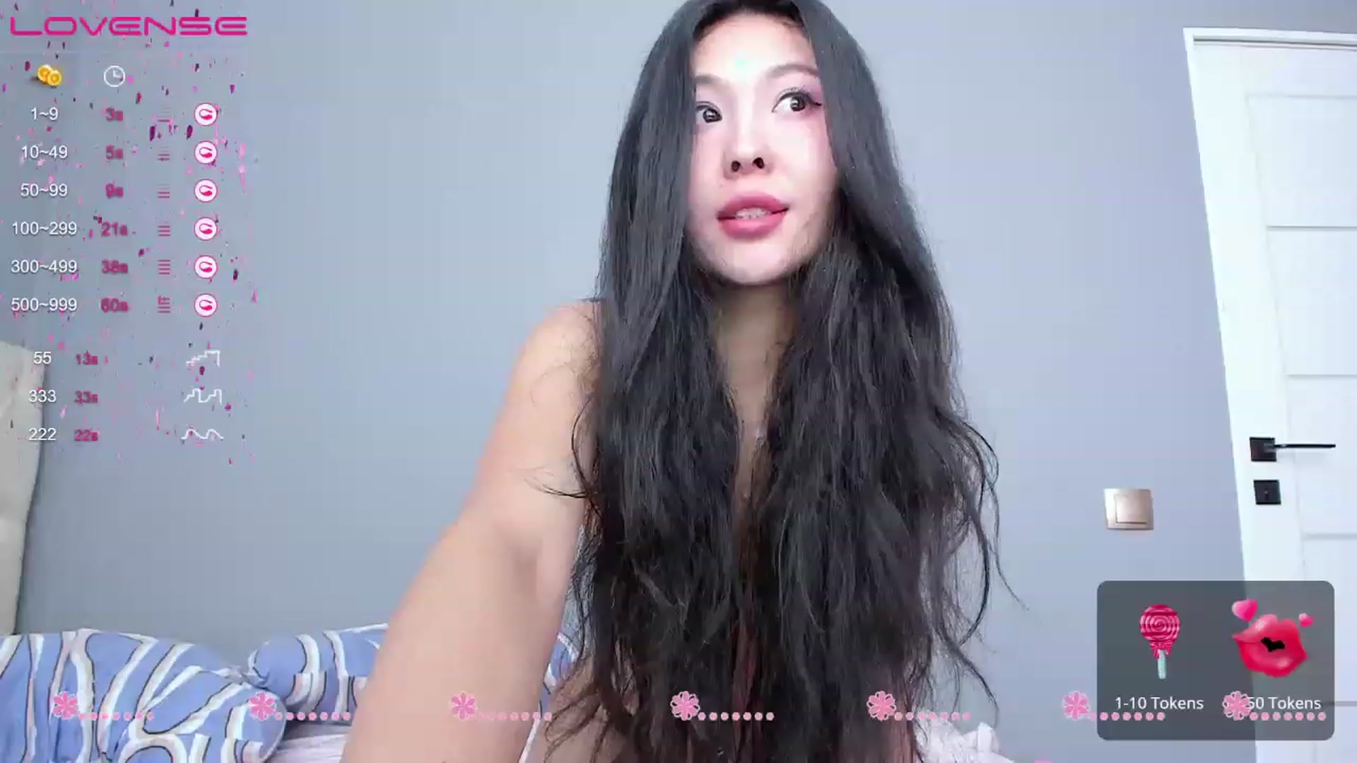Gallery image thumbnail from bilberry__'s myfreecams stream on, 03/28/2023, 10:42 image 9 of 20