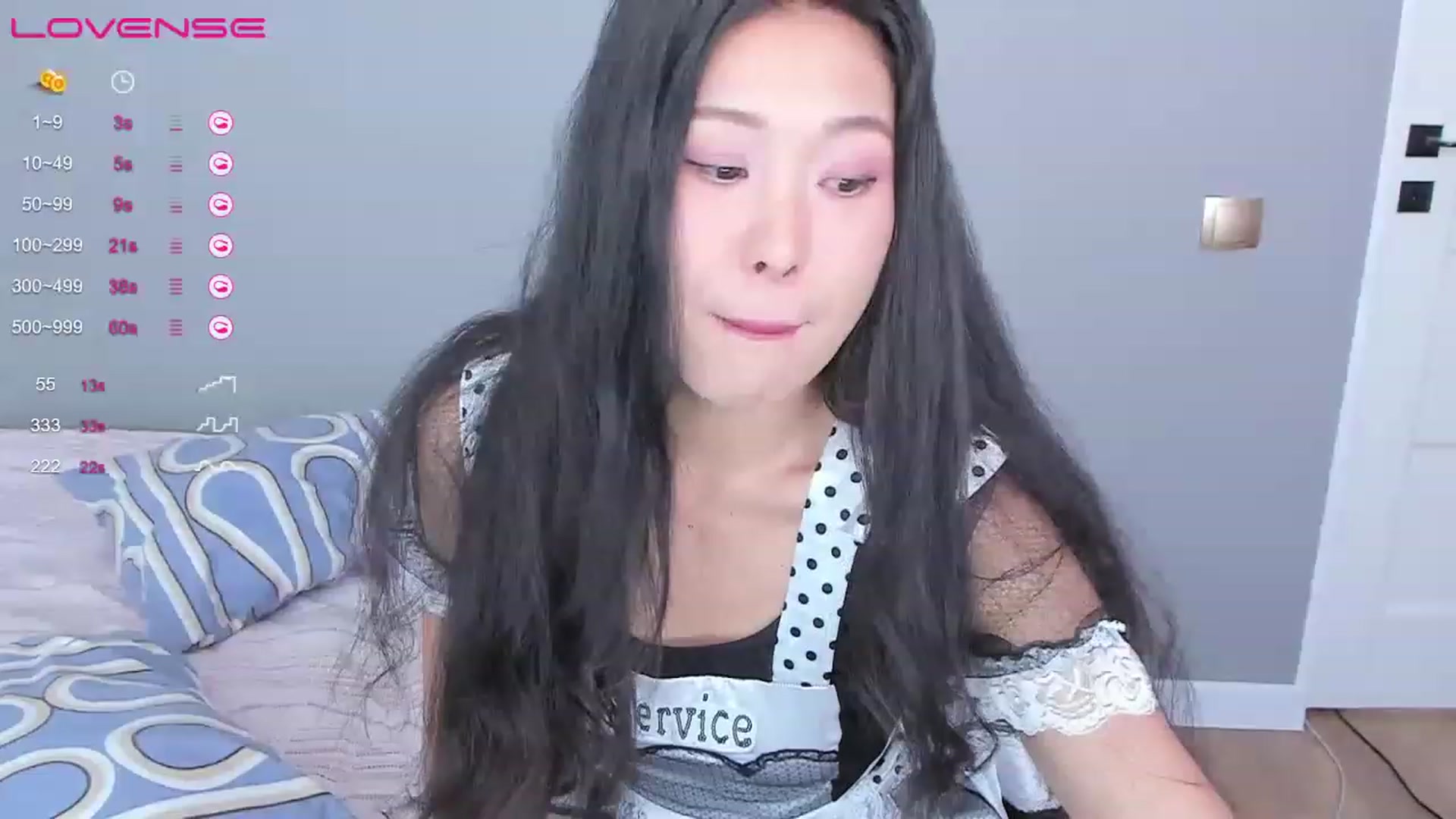 Gallery image thumbnail from bilberry__'s myfreecams stream on, 04/03/2023, 11:57 image 5 of 20