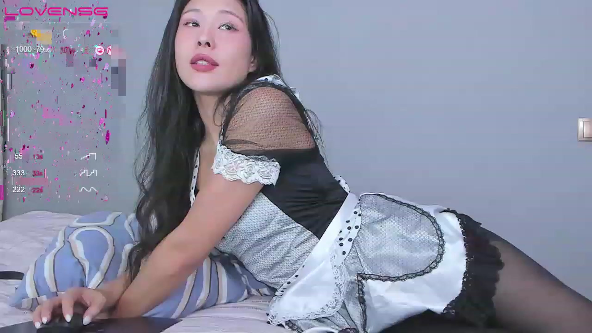 Gallery image thumbnail from bilberry__'s myfreecams stream on, 04/04/2023, 11:50 image 15 of 20