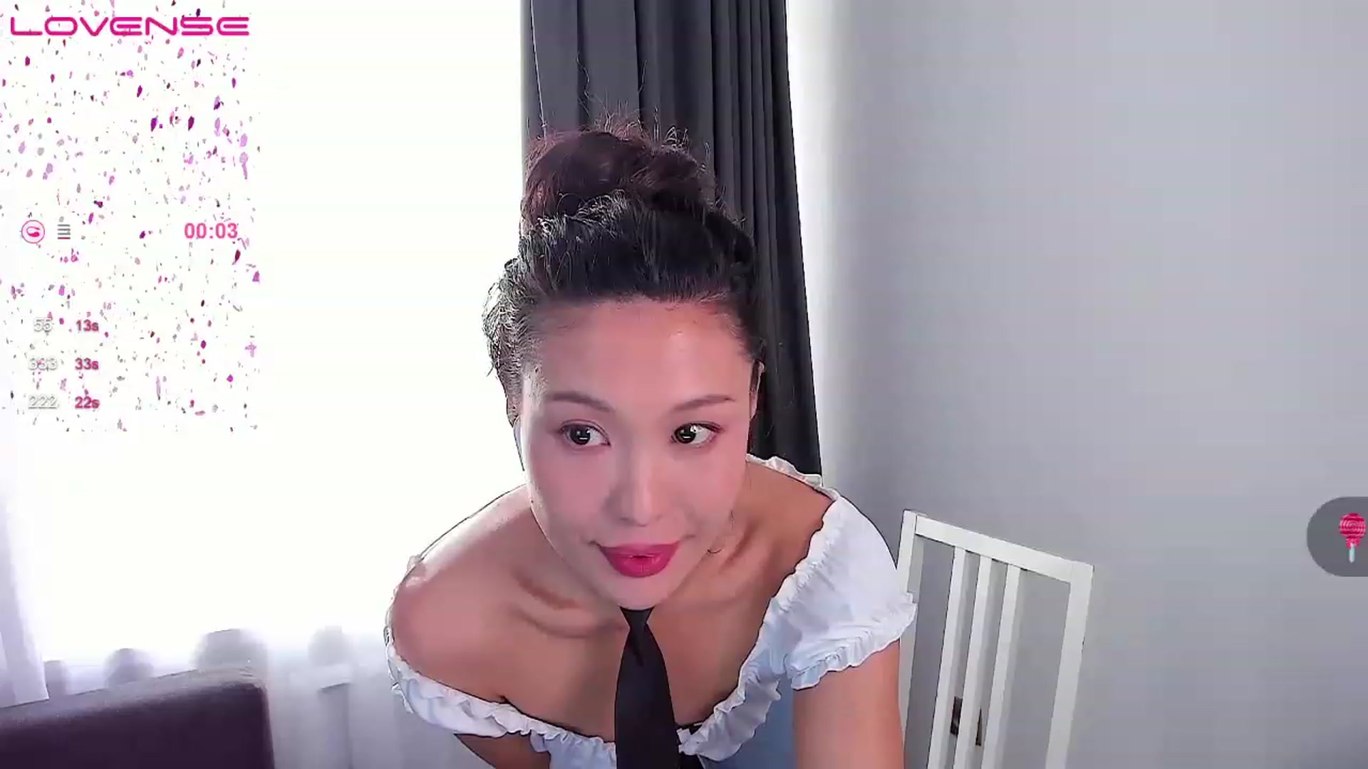 Gallery image thumbnail from bilberry__'s myfreecams stream on, 05/07/2023, 13:34 image 3 of 20