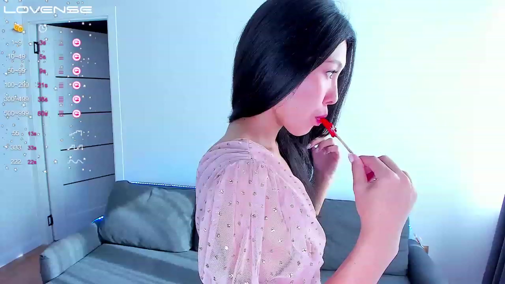 Gallery image thumbnail from bilberry__'s myfreecams stream on, 06/09/2023, 12:10 image 3 of 20