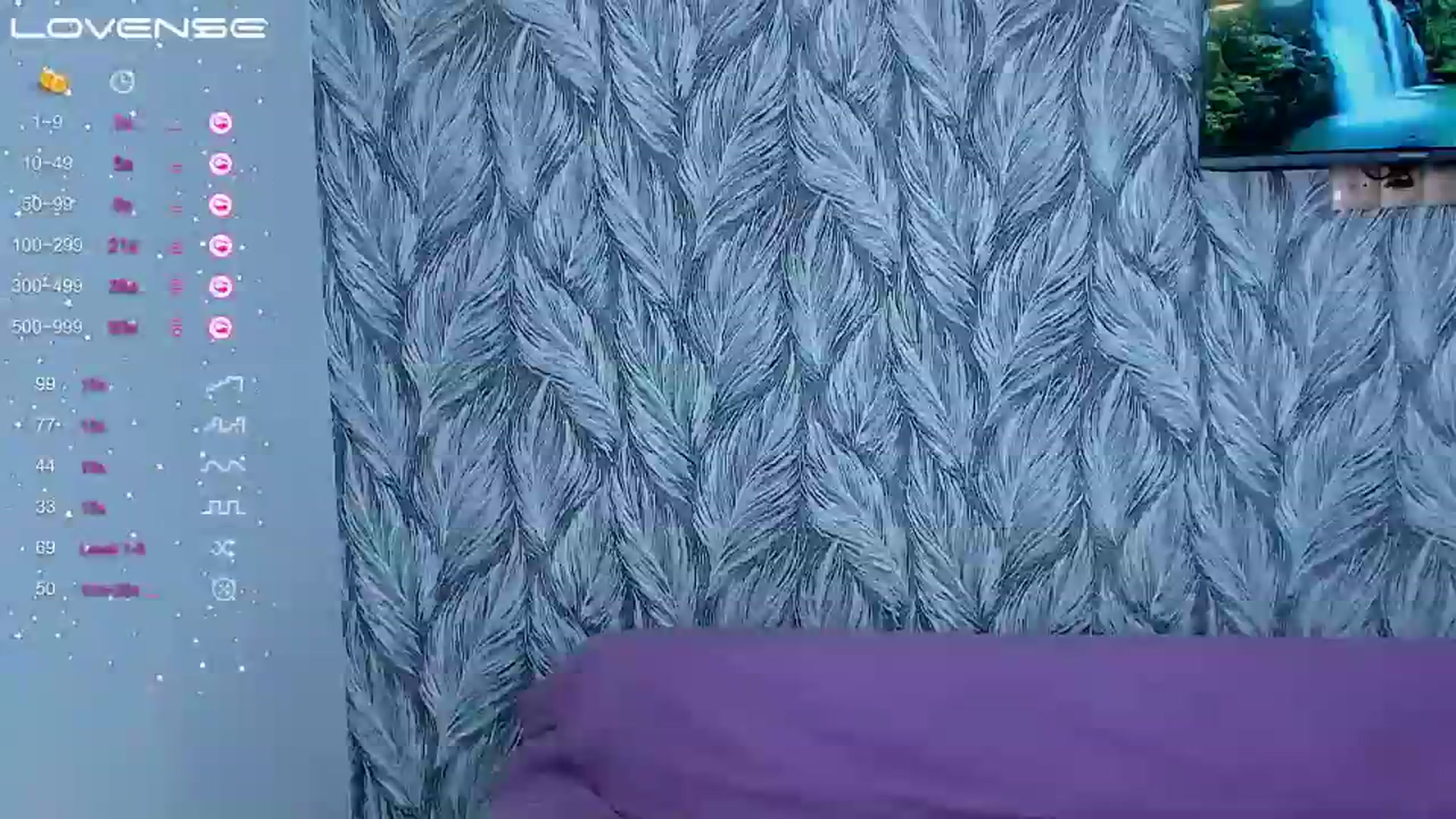 Gallery image thumbnail from bilberry__'s myfreecams stream on, 08/04/2023, 07:33 image 5 of 20