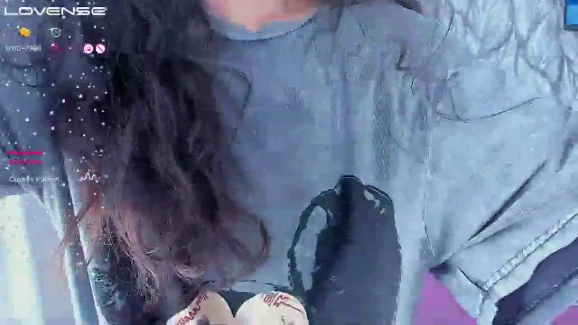 Gallery image thumbnail from bilberry__'s myfreecams stream on, 08/04/2023, 11:13 image 2 of 20
