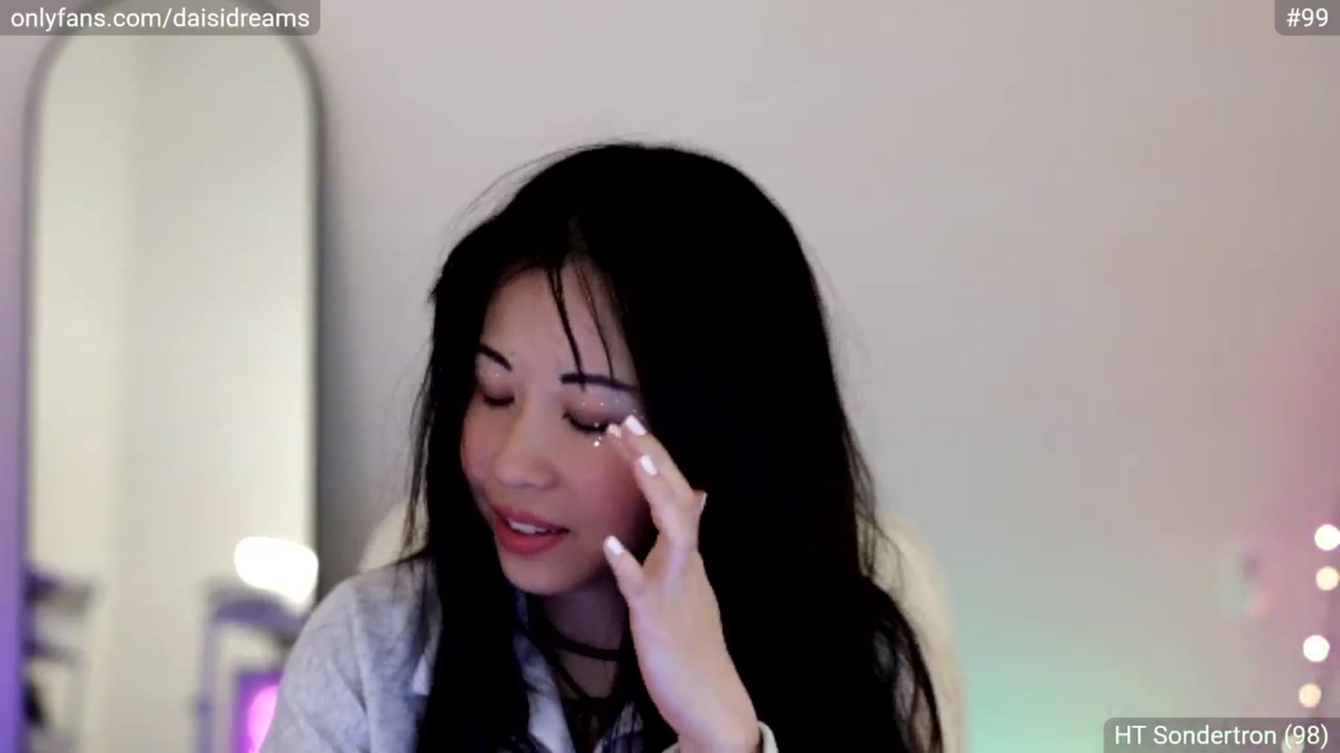 Gallery image thumbnail from birthdaigirl's myfreecams stream on, 05/10/2025, 01:10 image 18 of 20