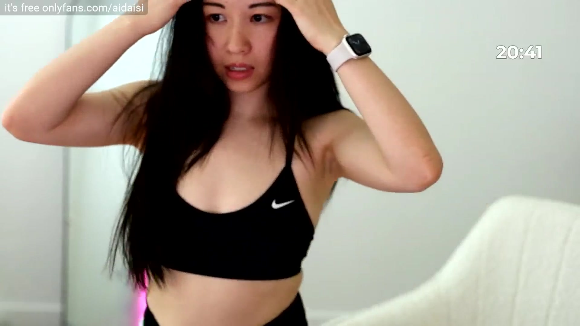Gallery image thumbnail from birthdaigirl's myfreecams stream on, 05/15/2025, 20:30 image 14 of 20