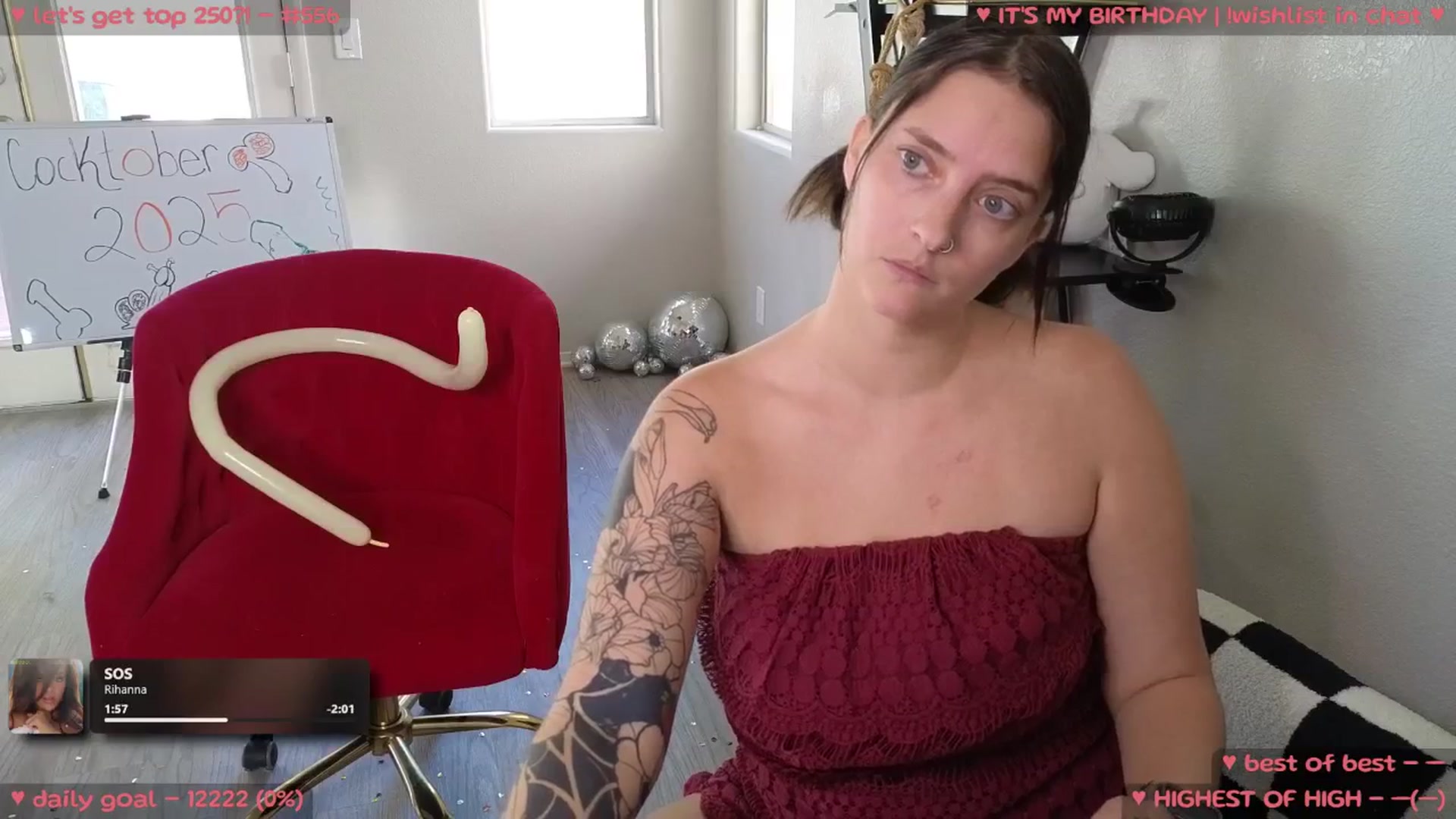 Gallery image thumbnail from birthdayMeowz's myfreecams stream on, 10/12/2025, 22:16 image 4 of 20