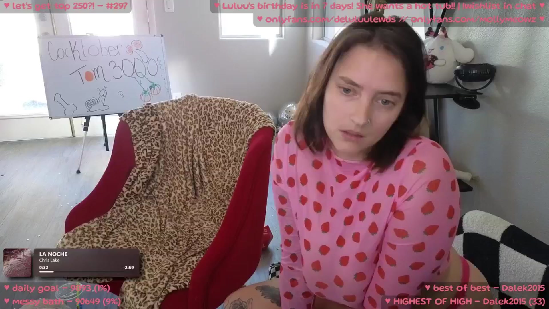 Gallery image thumbnail from birthdayMeowz's myfreecams stream on, 10/17/2025, 18:01 image 15 of 20