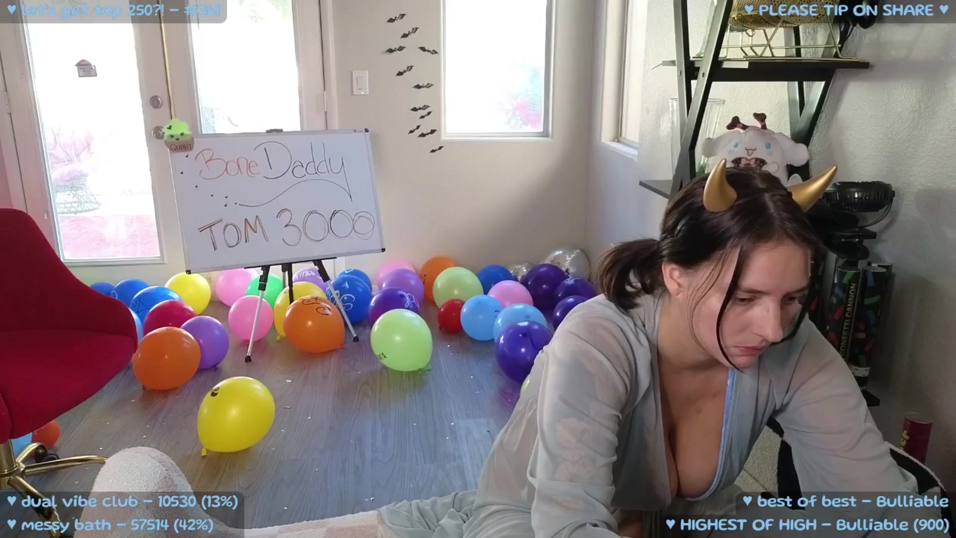 Gallery image thumbnail from birthdayMeowz's myfreecams stream on, 10/31/2025, 02:02 image 8 of 20