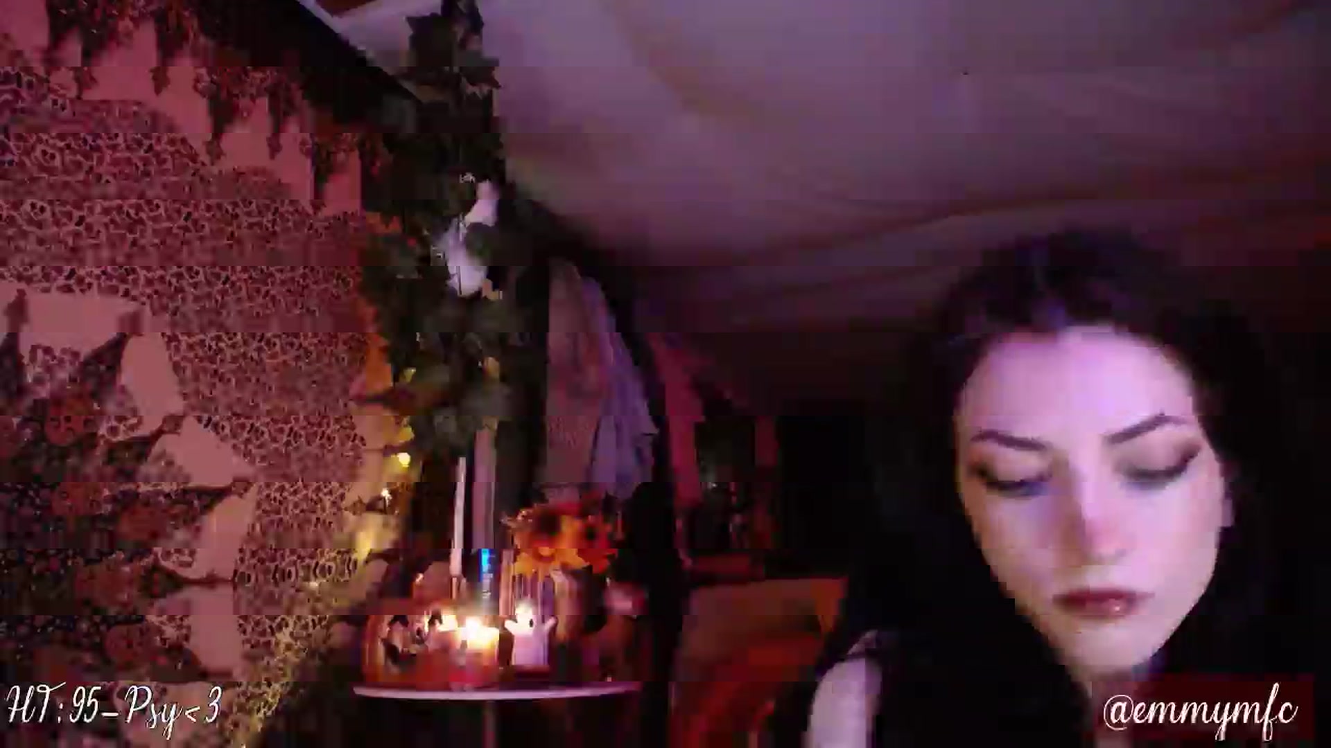 Gallery image thumbnail from birthday_emmy's myfreecams stream on, 09/01/2023, 24:01 image 12 of 20