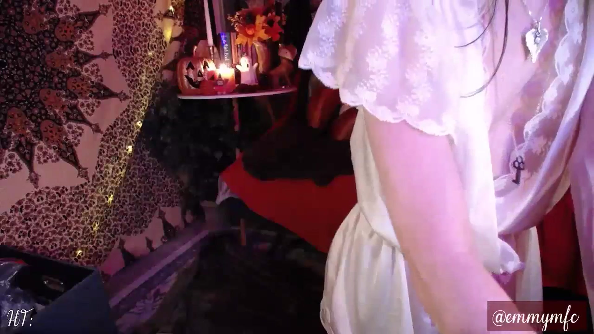 Gallery image thumbnail from birthday_emmy's myfreecams stream on, 09/01/2023, 24:01 image 7 of 20