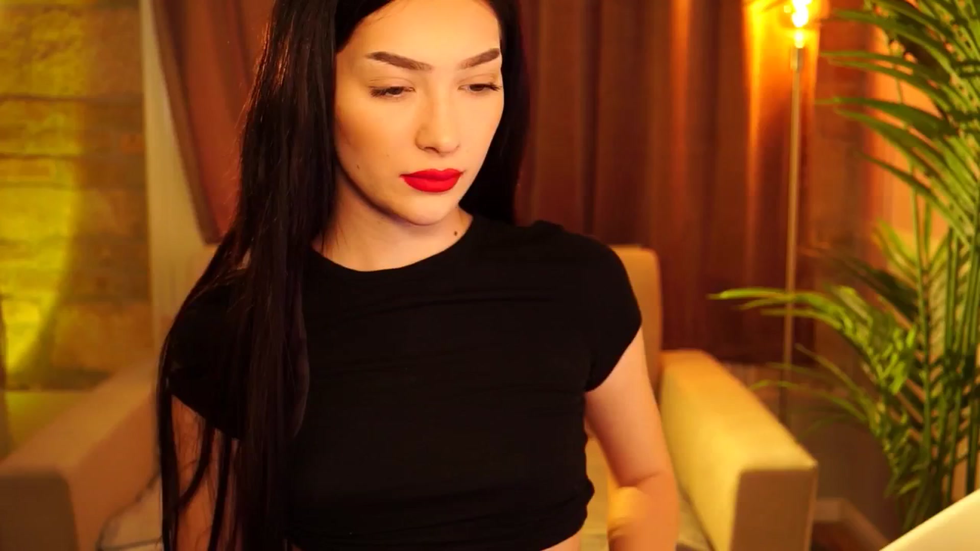 Gallery image thumbnail from blackbee's myfreecams stream on, 05/05/2024, 14:06 image 6 of 20