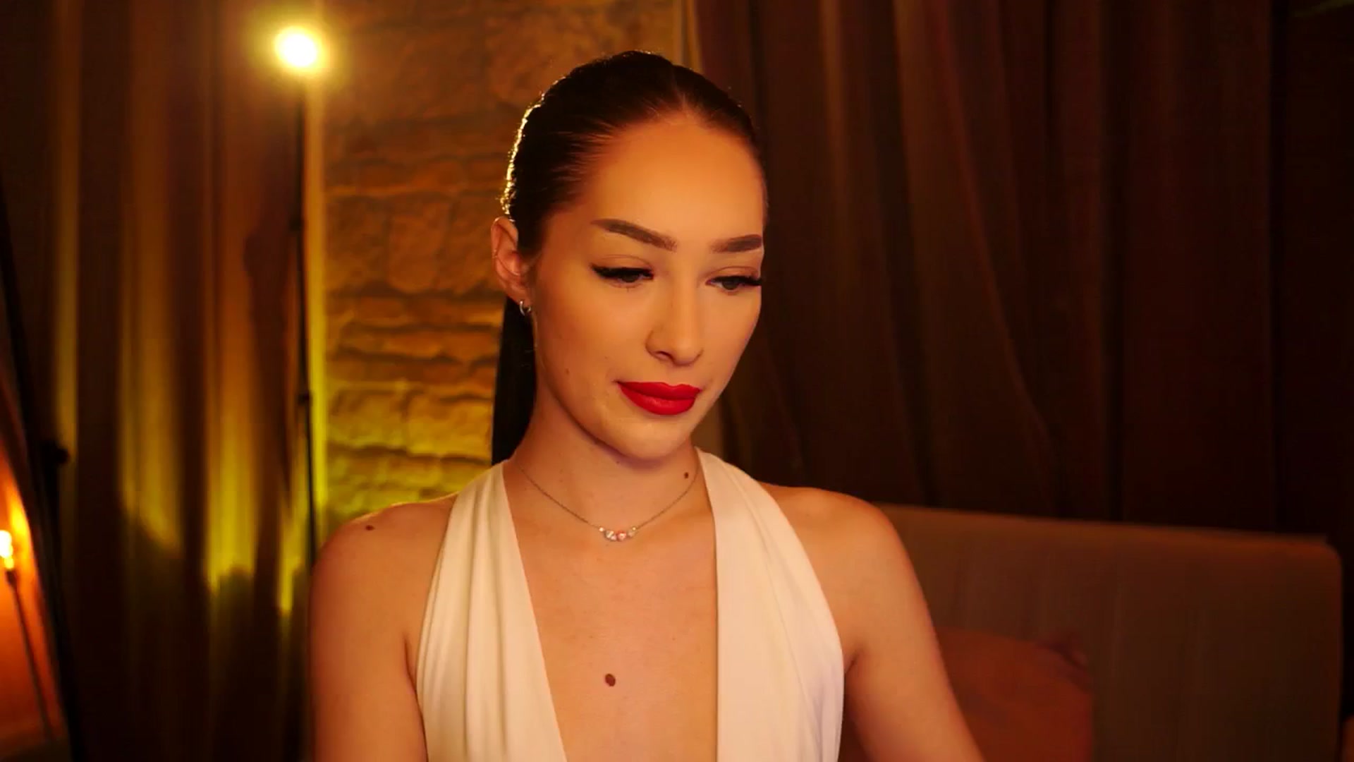 Gallery image thumbnail from blackbee's myfreecams stream on, 05/24/2024, 18:56 image 7 of 20