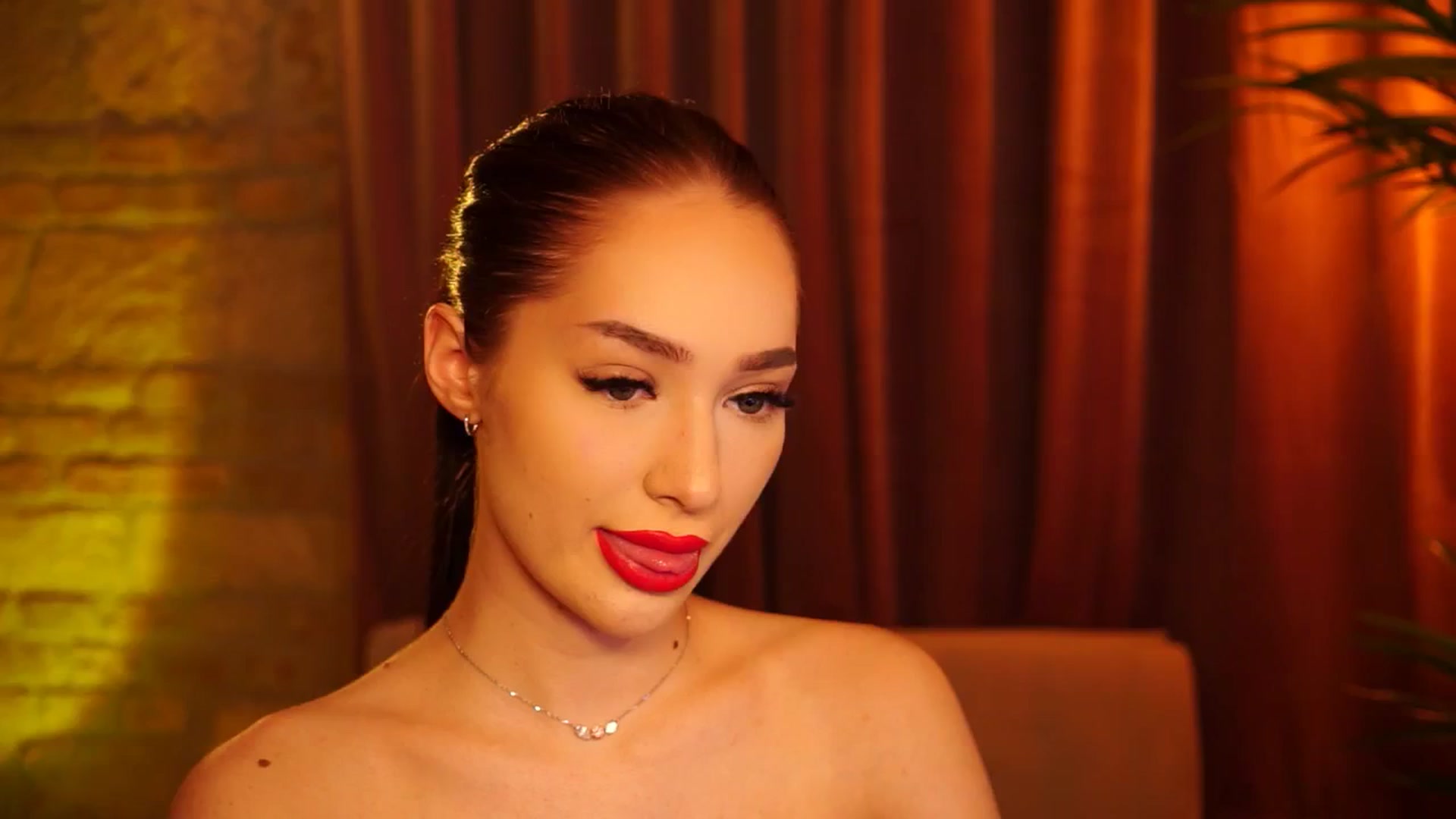 Gallery image thumbnail from blackbee's myfreecams stream on, 06/01/2024, 20:06 image 8 of 20