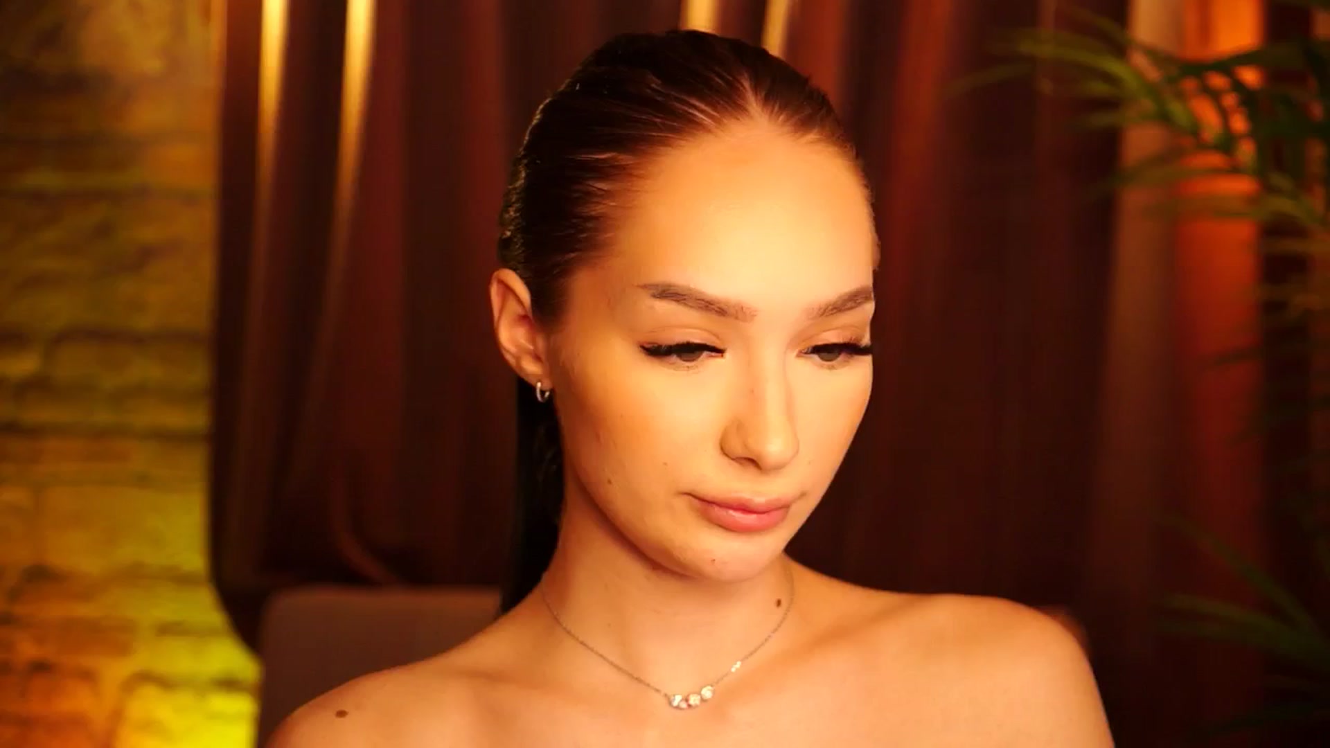 Gallery image thumbnail from blackbee's myfreecams stream on, 06/12/2024, 18:36 image 20 of 20