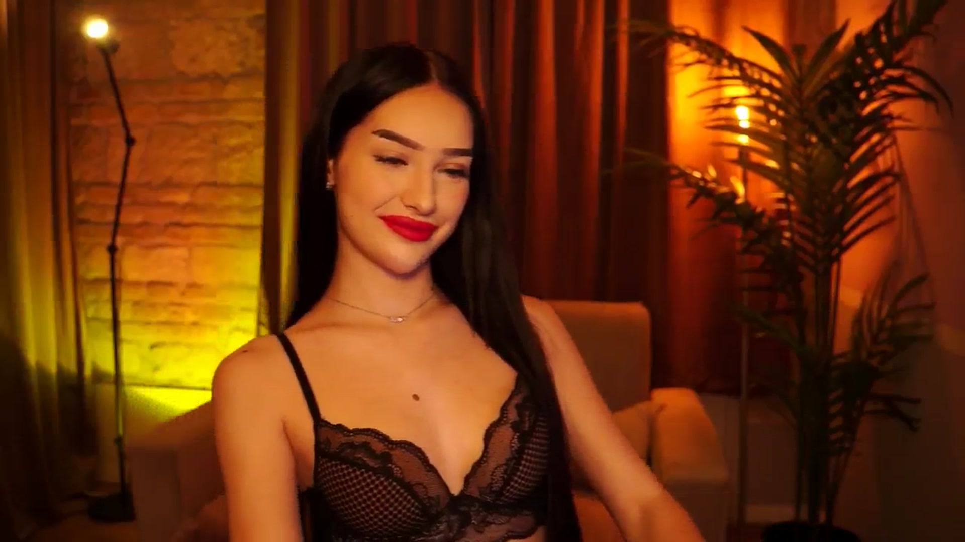 Gallery image thumbnail from blackbee's myfreecams stream on, 07/03/2024, 18:47 image 17 of 20