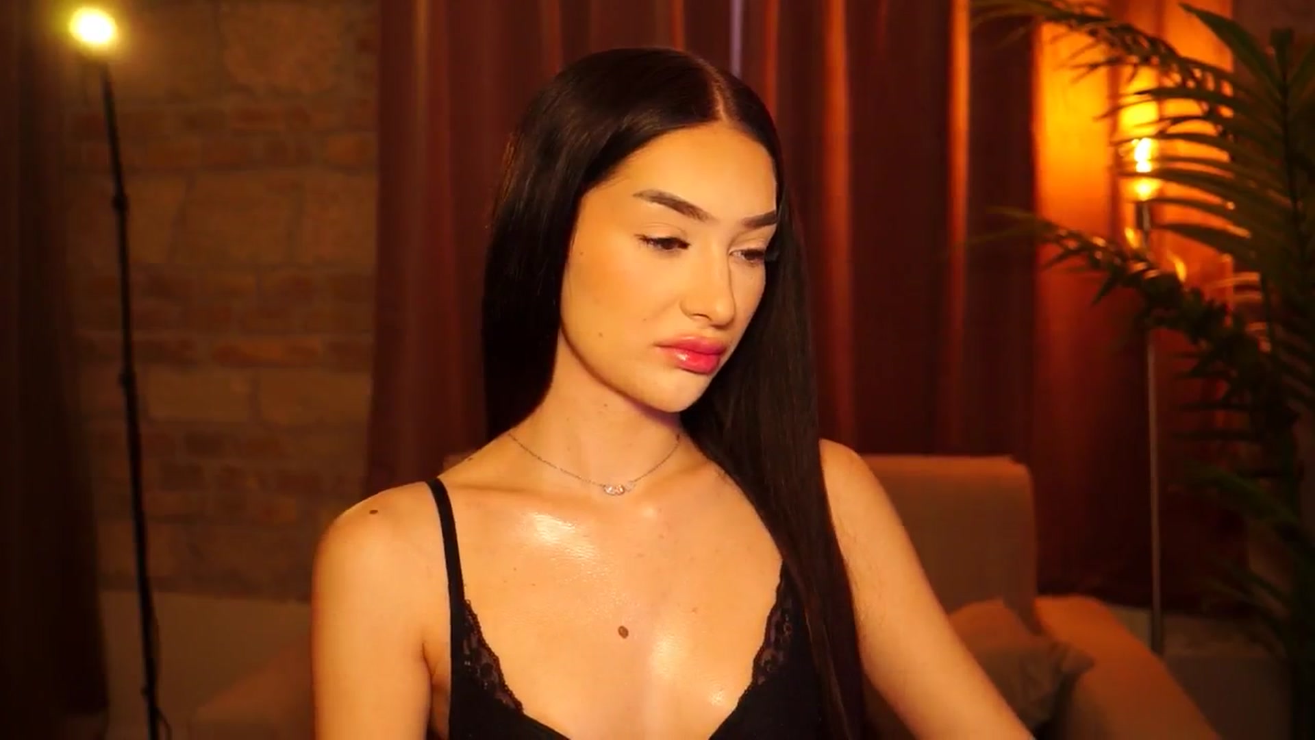 Gallery image thumbnail from blackbee's myfreecams stream on, 07/07/2024, 12:49 image 2 of 20