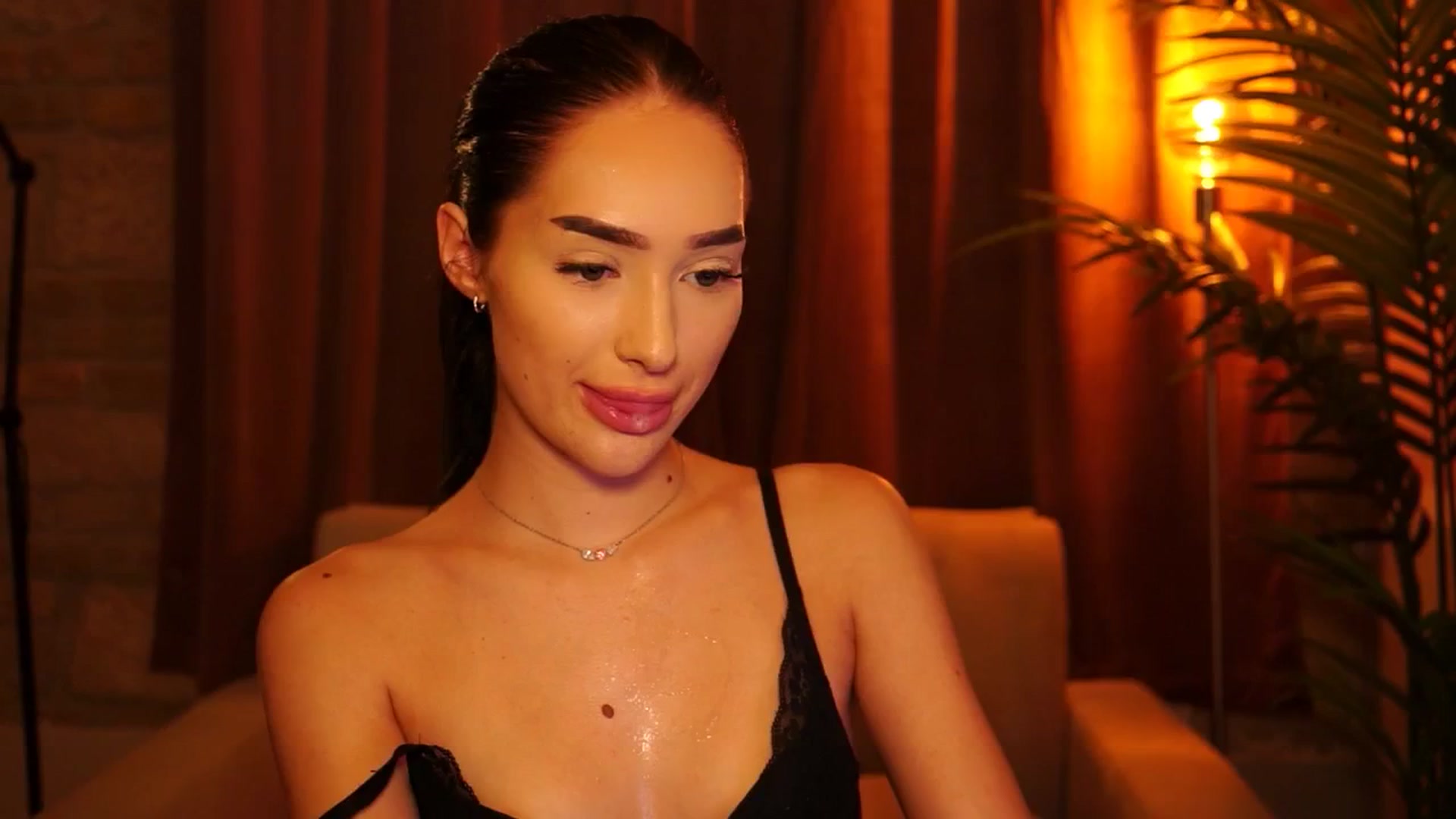 Gallery image thumbnail from blackbee's myfreecams stream on, 07/15/2024, 19:07 image 10 of 20