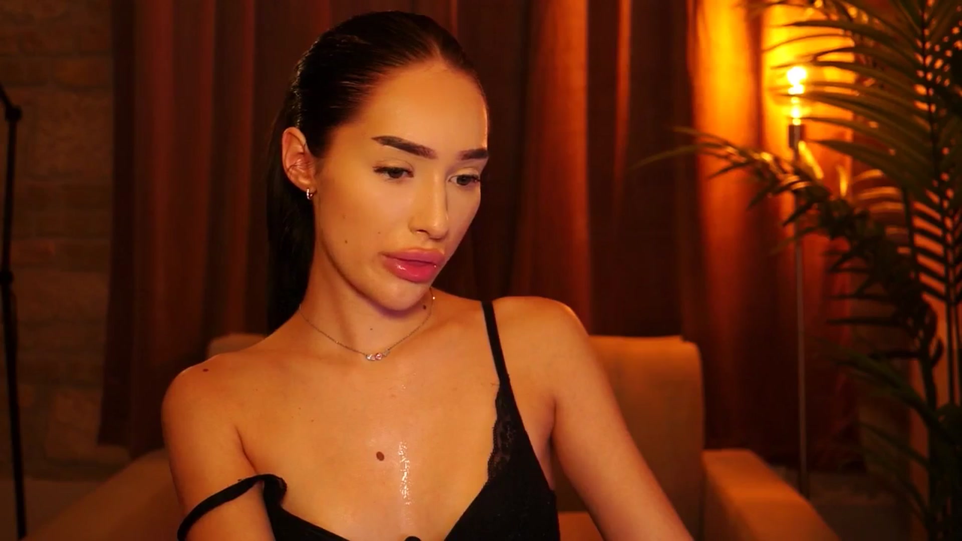 Gallery image thumbnail from blackbee's myfreecams stream on, 07/15/2024, 19:07 image 8 of 20