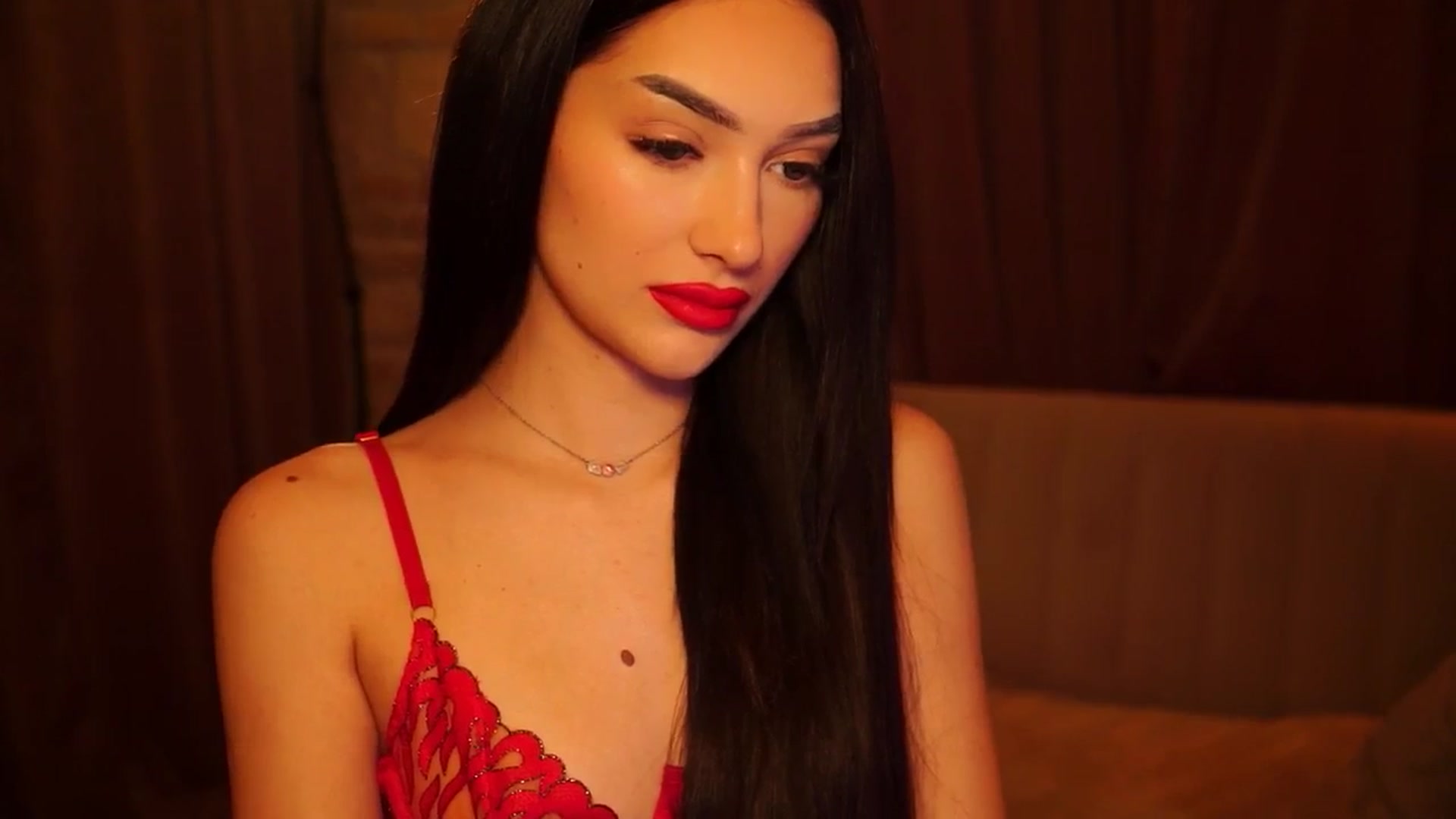 Gallery image thumbnail from blackbee's myfreecams stream on, 07/30/2024, 14:16 image 15 of 20