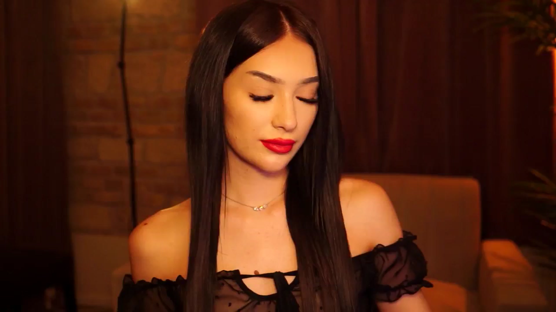 Gallery image thumbnail from blackbee's myfreecams stream on, 08/17/2024, 23:09 image 14 of 20