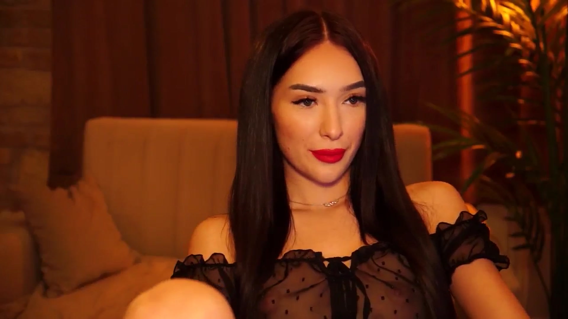 Gallery image thumbnail from blackbee's myfreecams stream on, 08/27/2024, 19:51 image 13 of 20