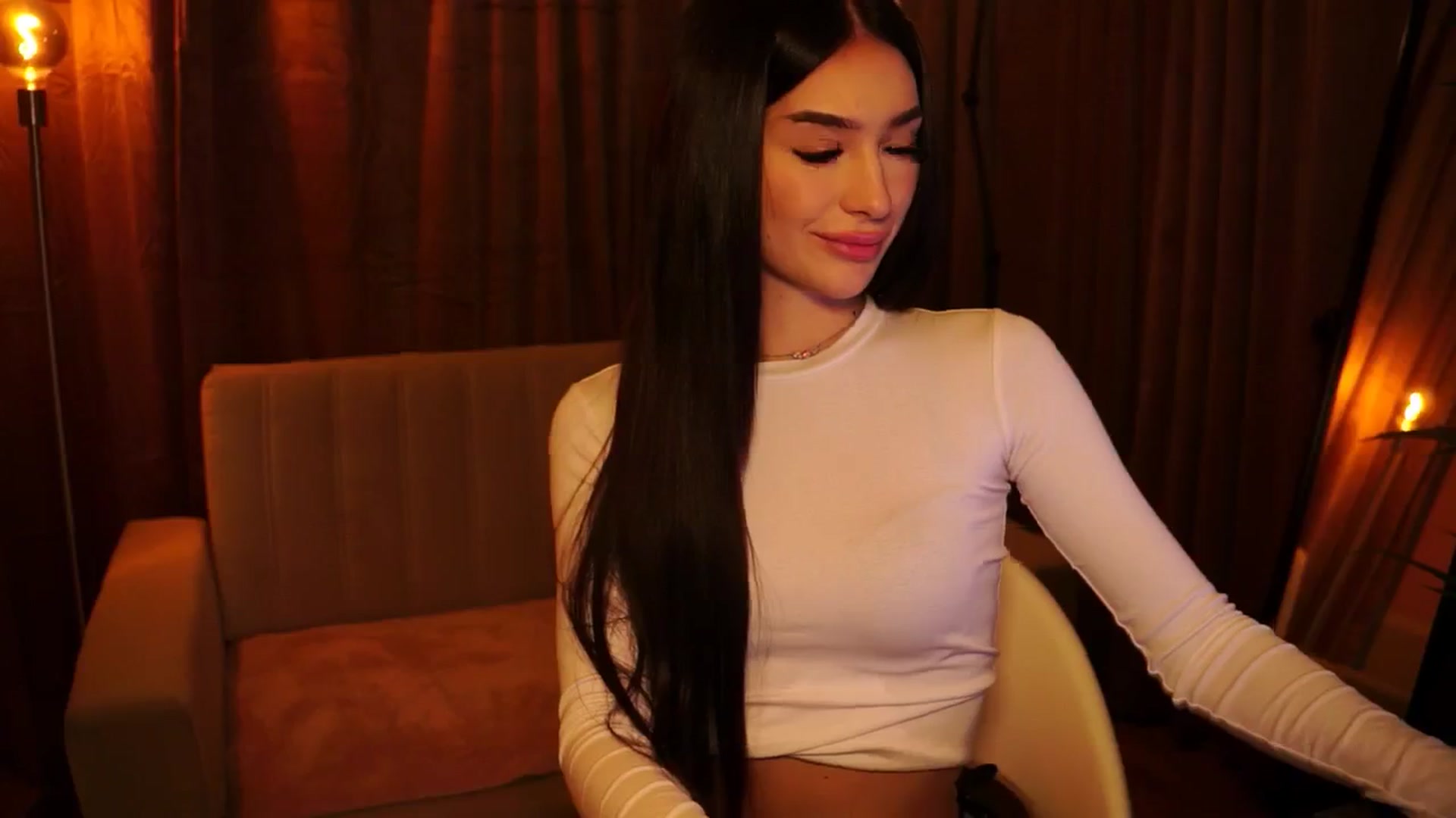 Gallery image thumbnail from blackbee's myfreecams stream on, 10/15/2024, 12:15 image 11 of 20