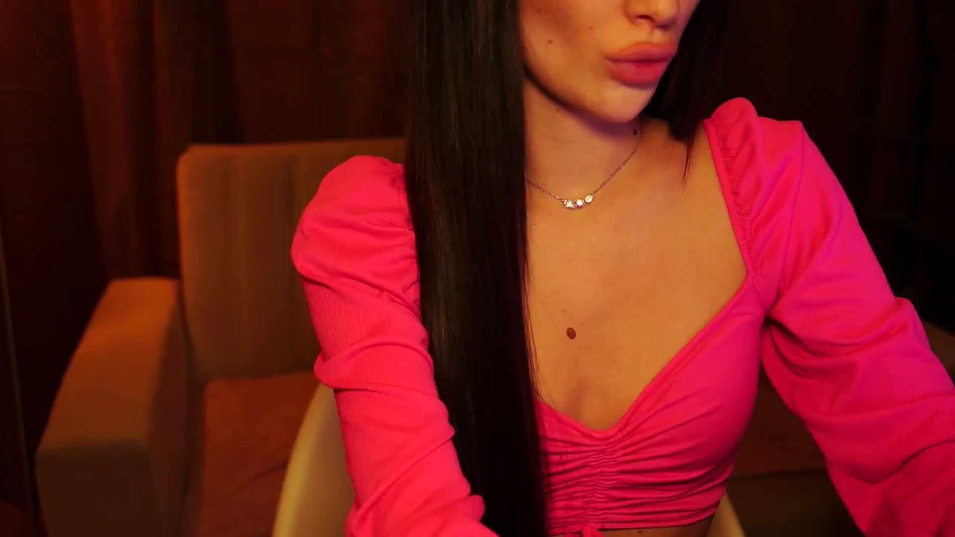Gallery image thumbnail from blackbee's myfreecams stream on, 10/18/2024, 14:22 image 15 of 20