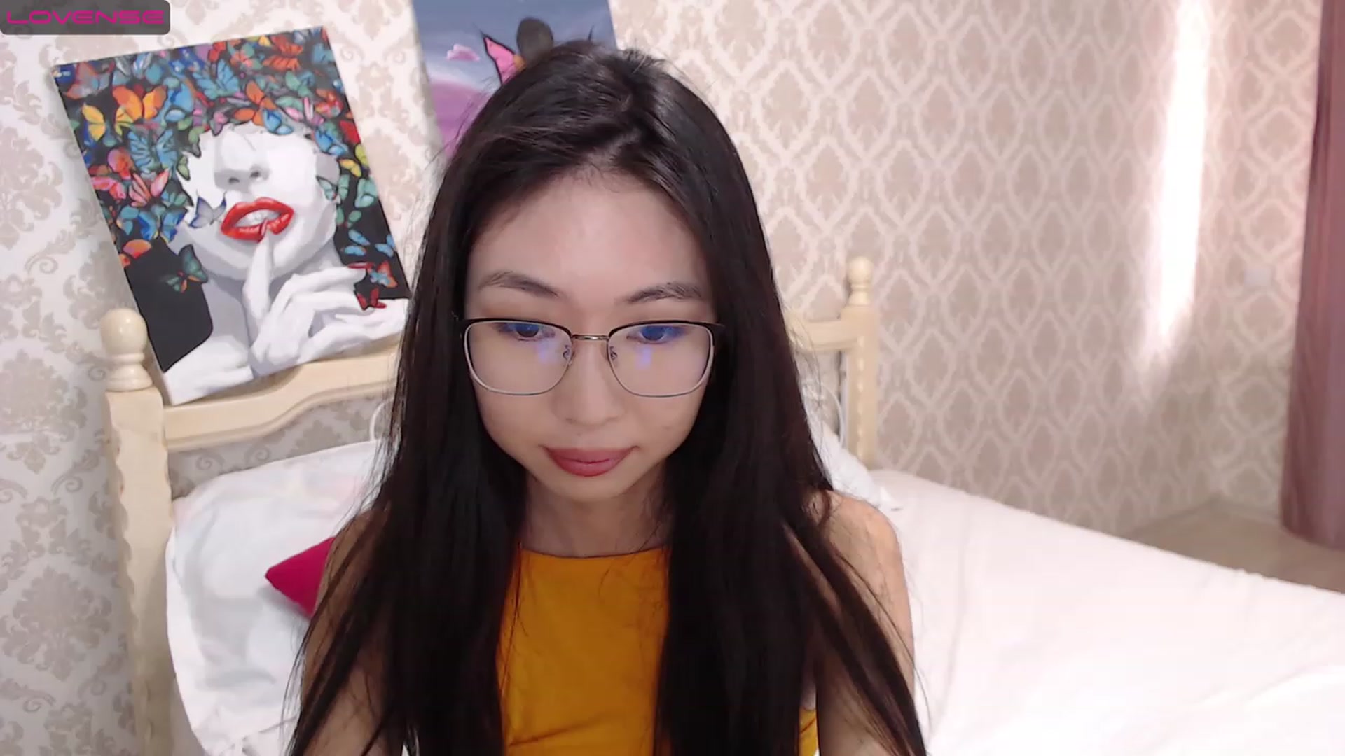 Gallery image thumbnail from blackfoxi's myfreecams stream on, 11/15/2022, 08:57 image 20 of 20