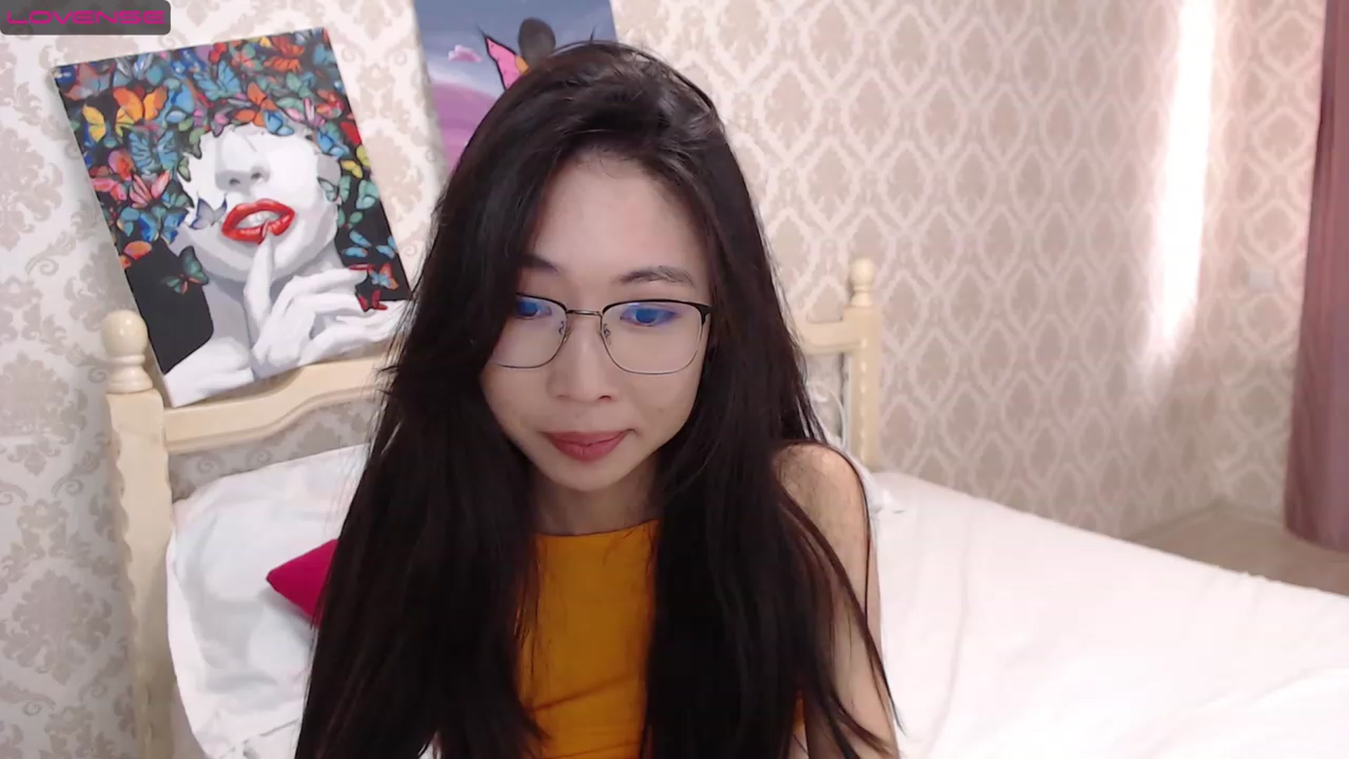 Gallery image thumbnail from blackfoxi's myfreecams stream on, 11/15/2022, 08:57 image 19 of 20