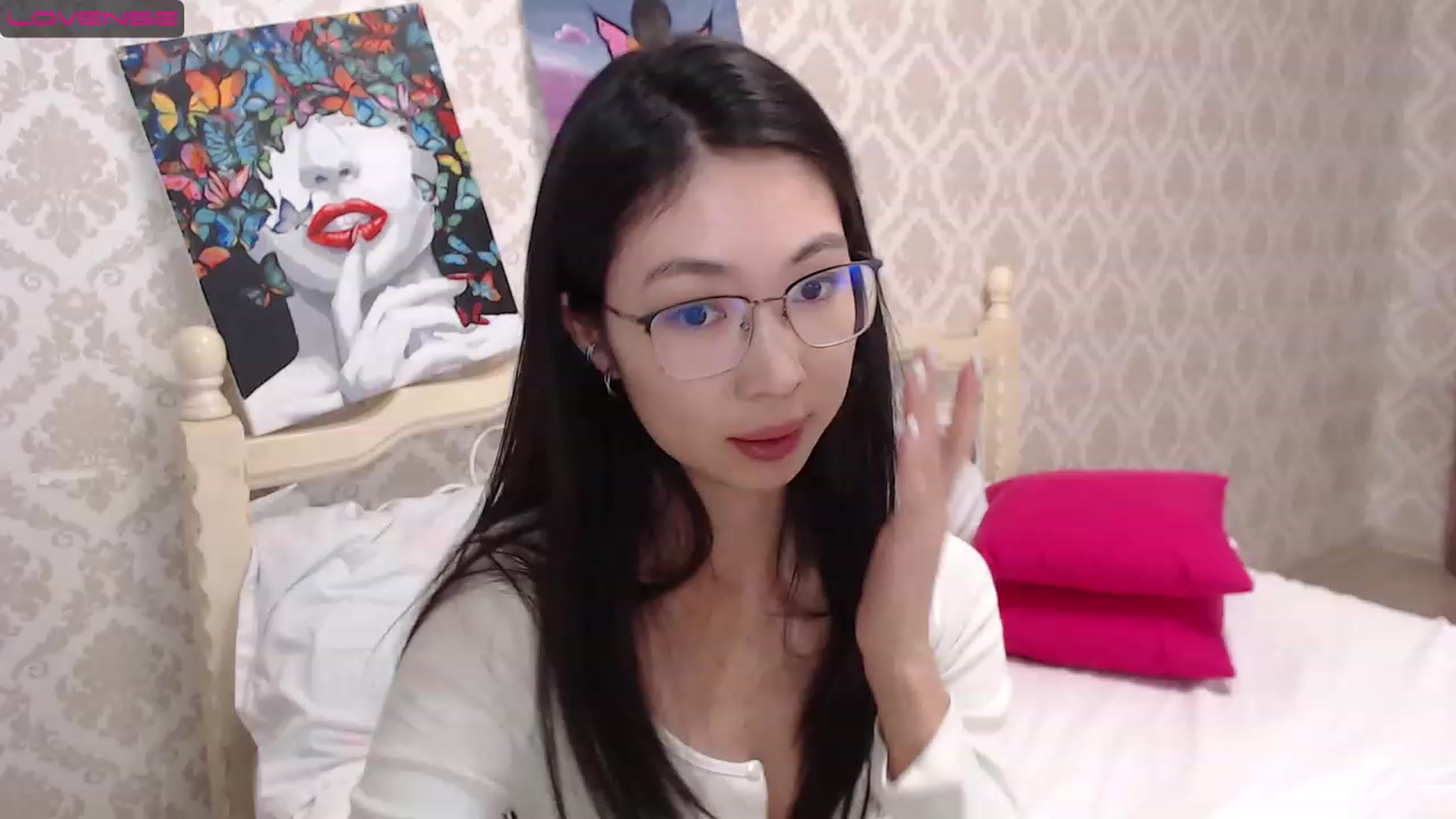 Gallery image thumbnail from blackfoxi's myfreecams stream on, 11/15/2022, 13:01 image 9 of 20