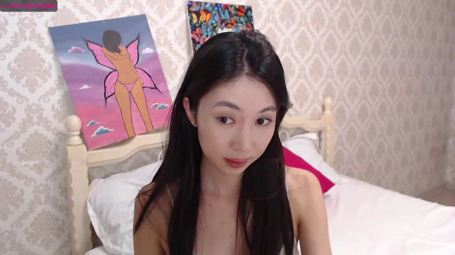 Gallery image thumbnail from blackfoxi's myfreecams stream on, 11/17/2022, 12:15 image 19 of 20