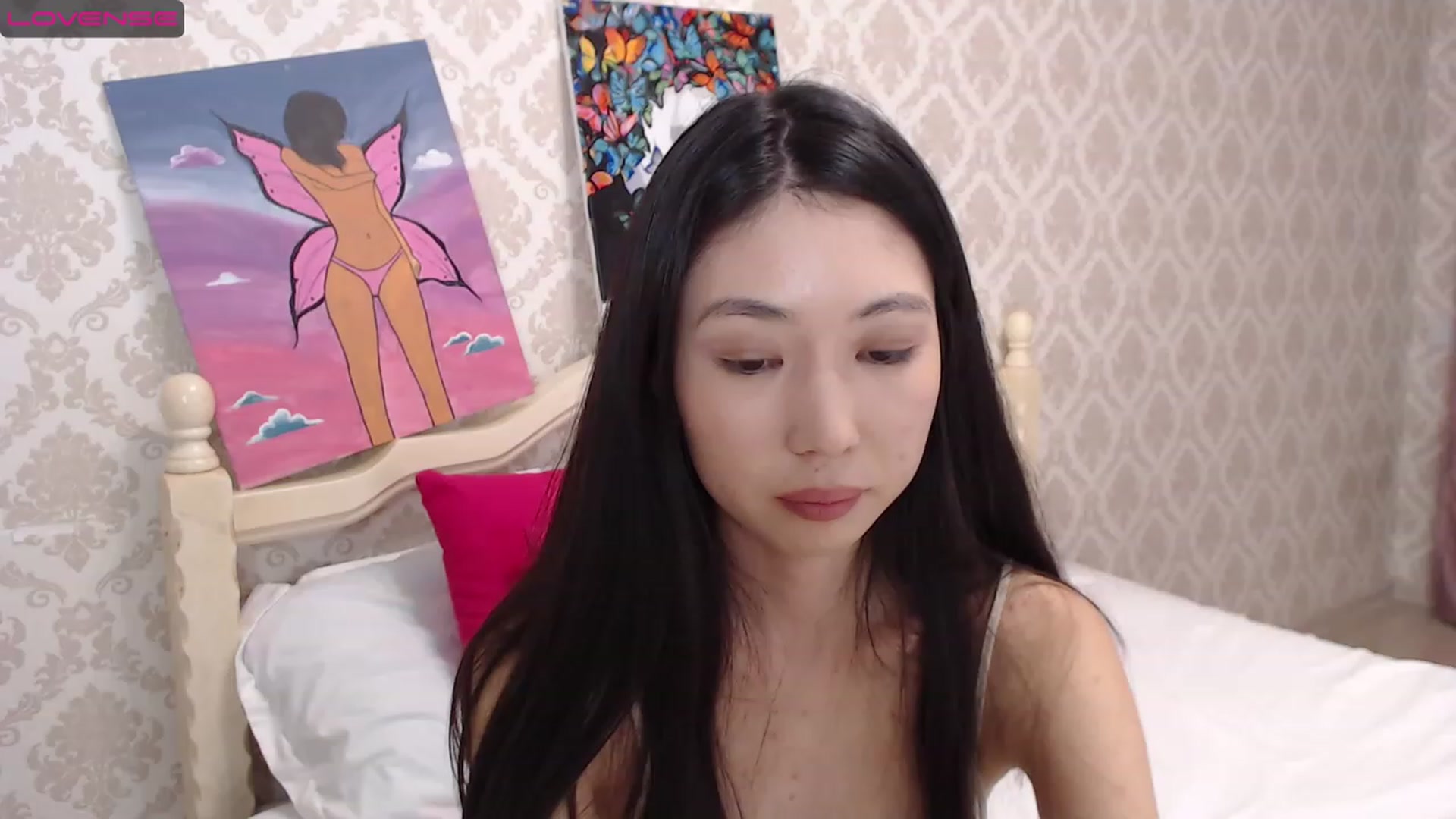 Gallery image thumbnail from blackfoxi's myfreecams stream on, 11/17/2022, 13:28 image 7 of 20