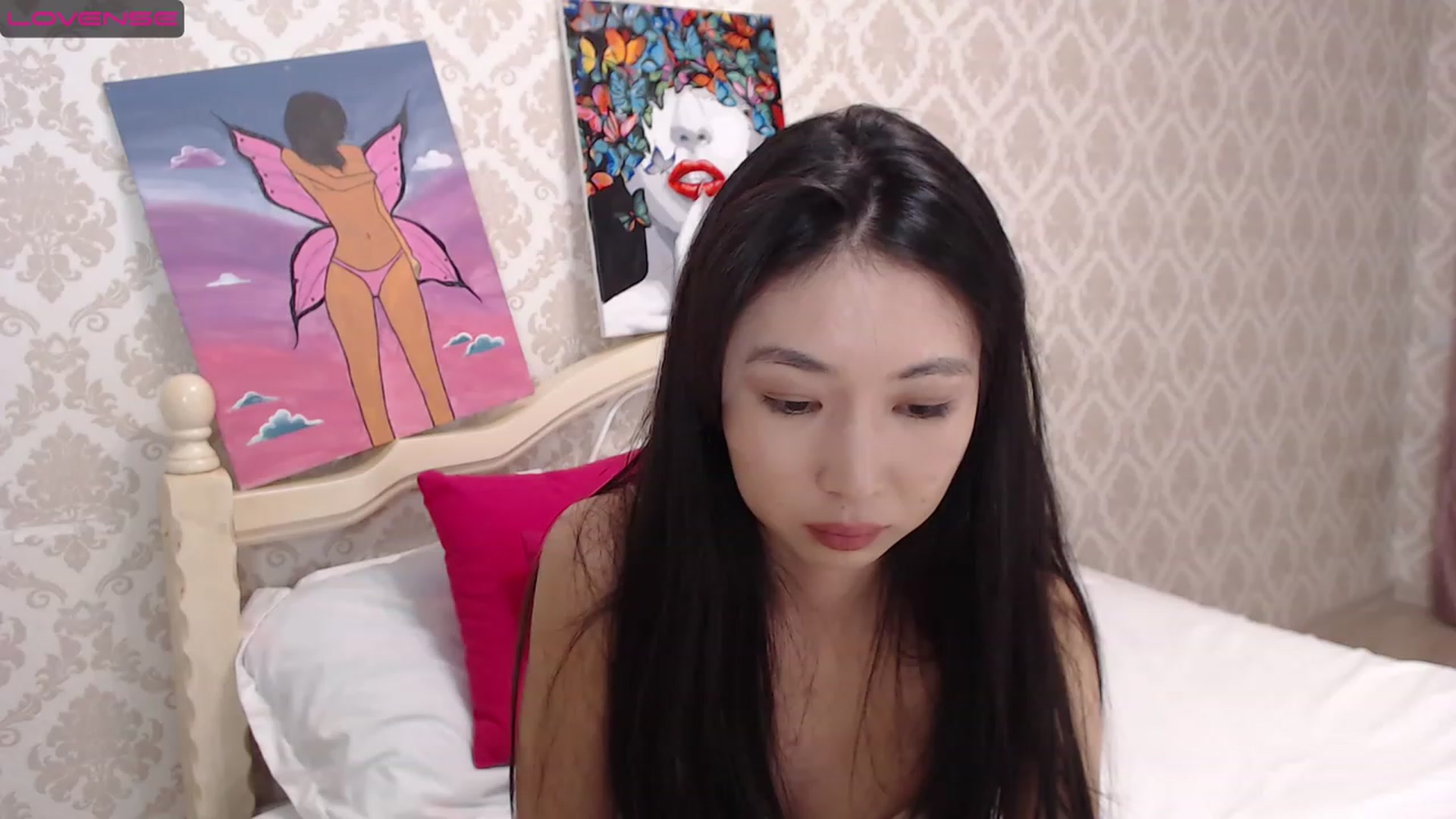 Gallery image thumbnail from blackfoxi's myfreecams stream on, 11/17/2022, 13:28 image 10 of 20