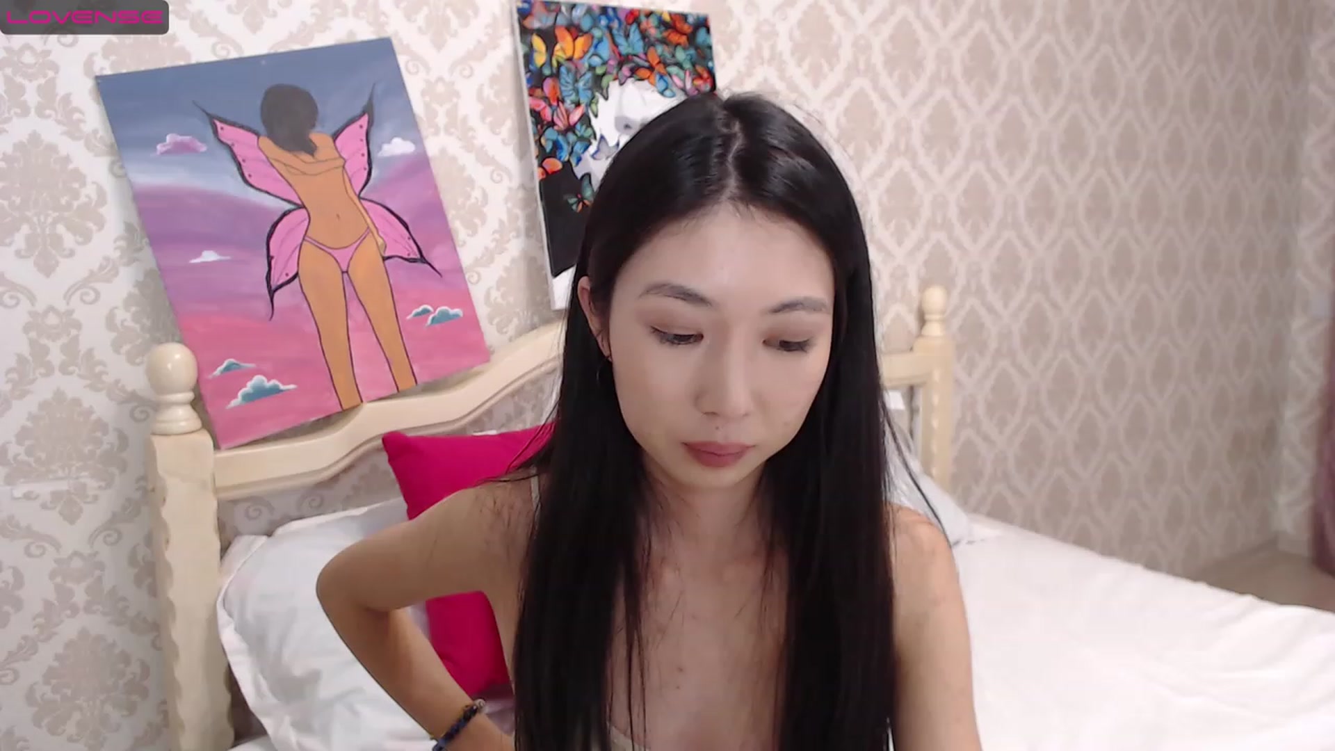 Gallery image thumbnail from blackfoxi's myfreecams stream on, 11/17/2022, 13:28 image 4 of 20