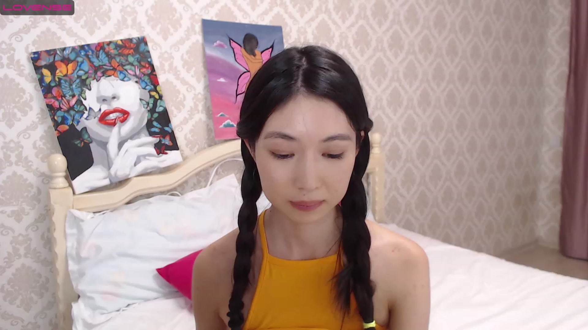 Gallery image thumbnail from blackfoxi's myfreecams stream on, 11/18/2022, 11:47 image 2 of 20
