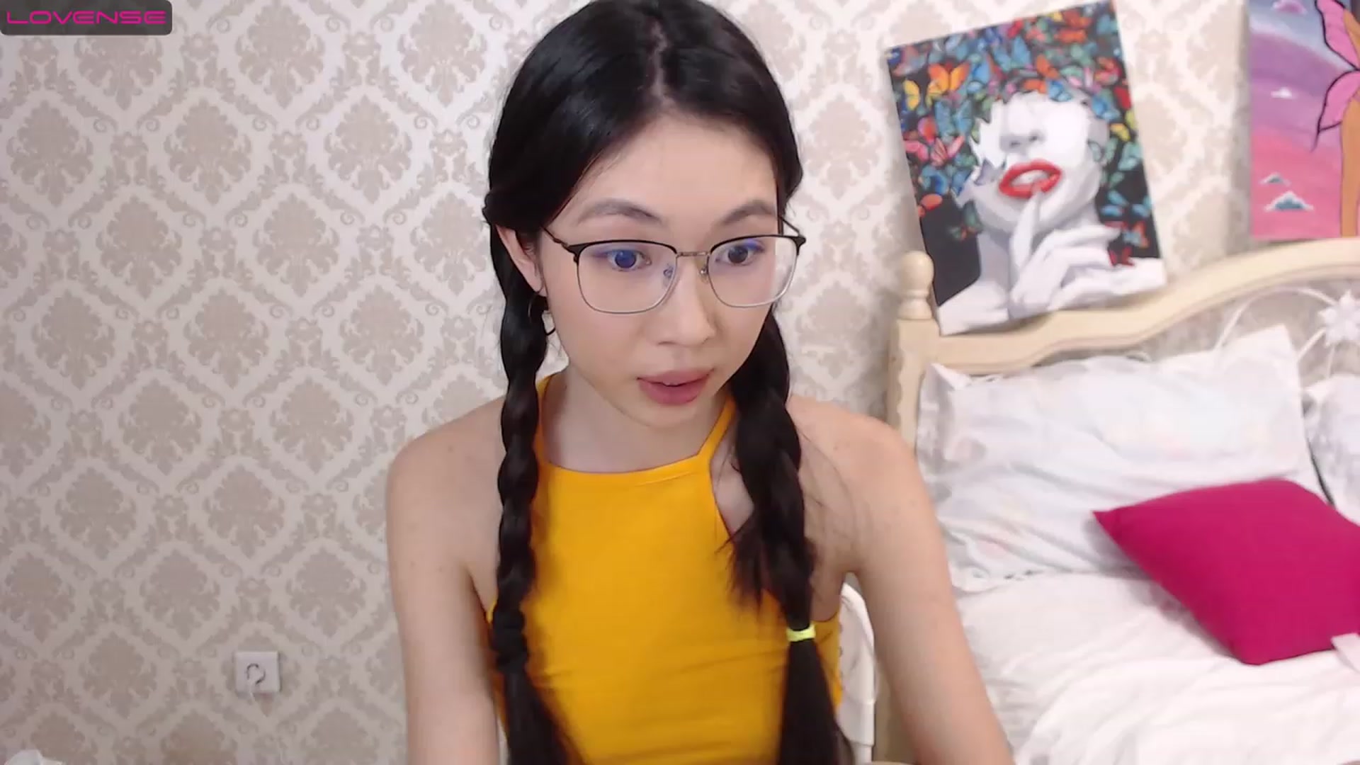 Gallery image thumbnail from blackfoxi's myfreecams stream on, 11/18/2022, 11:47 image 20 of 20
