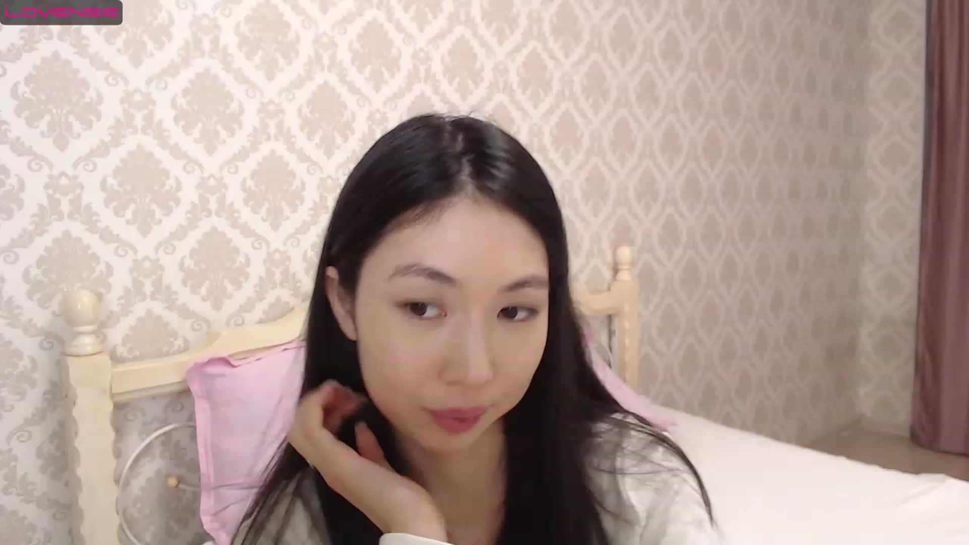 Gallery image thumbnail from blackfoxi's myfreecams stream on, 12/02/2022, 11:39 image 17 of 20