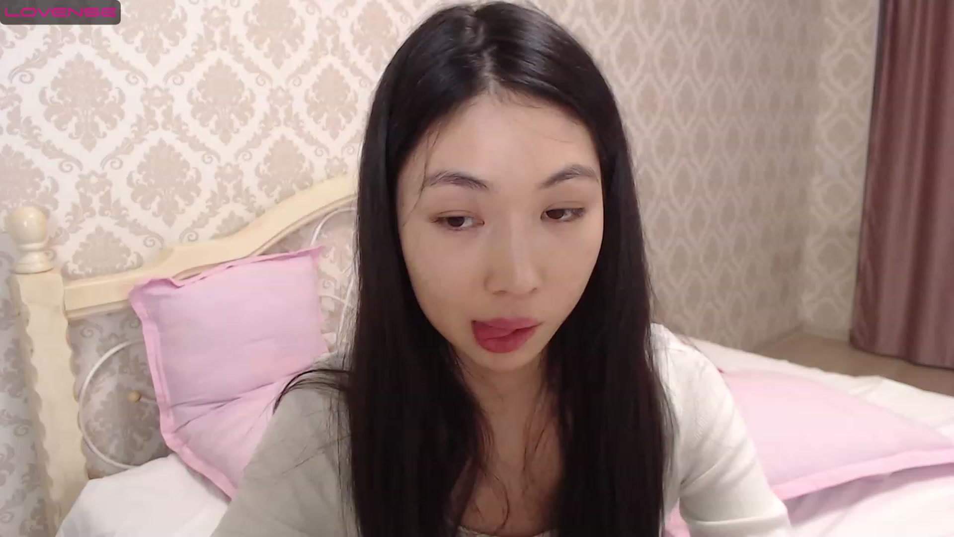 Gallery image thumbnail from blackfoxi's myfreecams stream on, 12/02/2022, 13:18 image 5 of 20