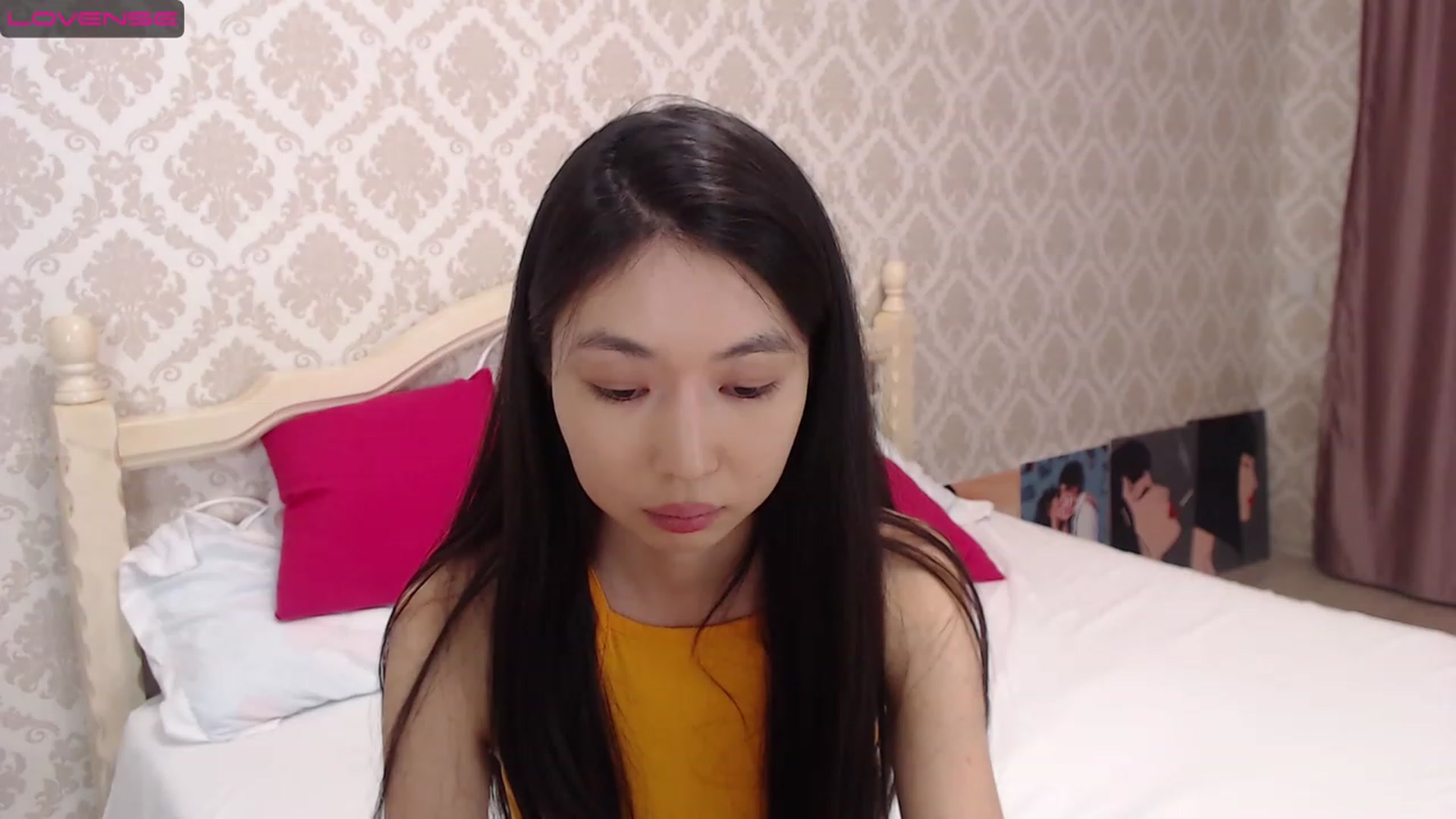 Gallery image thumbnail from blackfoxi's myfreecams stream on, 12/22/2022, 12:53 image 15 of 20