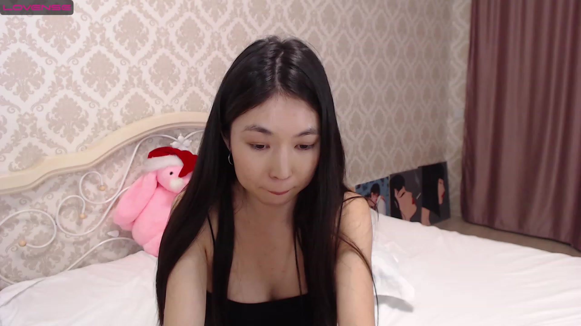 Gallery image thumbnail from blackfoxi's myfreecams stream on, 12/24/2022, 14:31 image 1 of 20