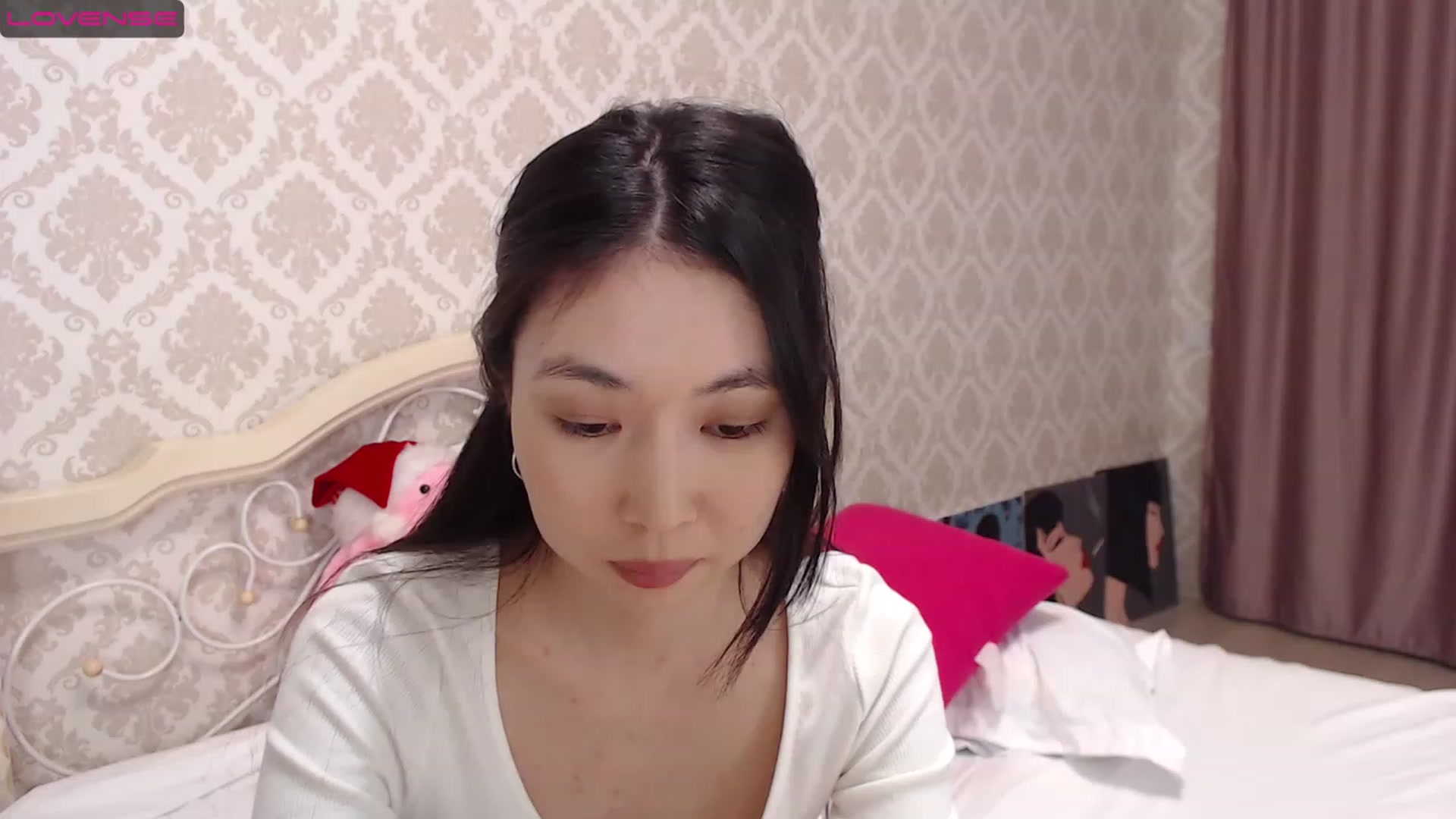 Gallery image thumbnail from blackfoxi's myfreecams stream on, 12/26/2022, 13:26 image 3 of 20