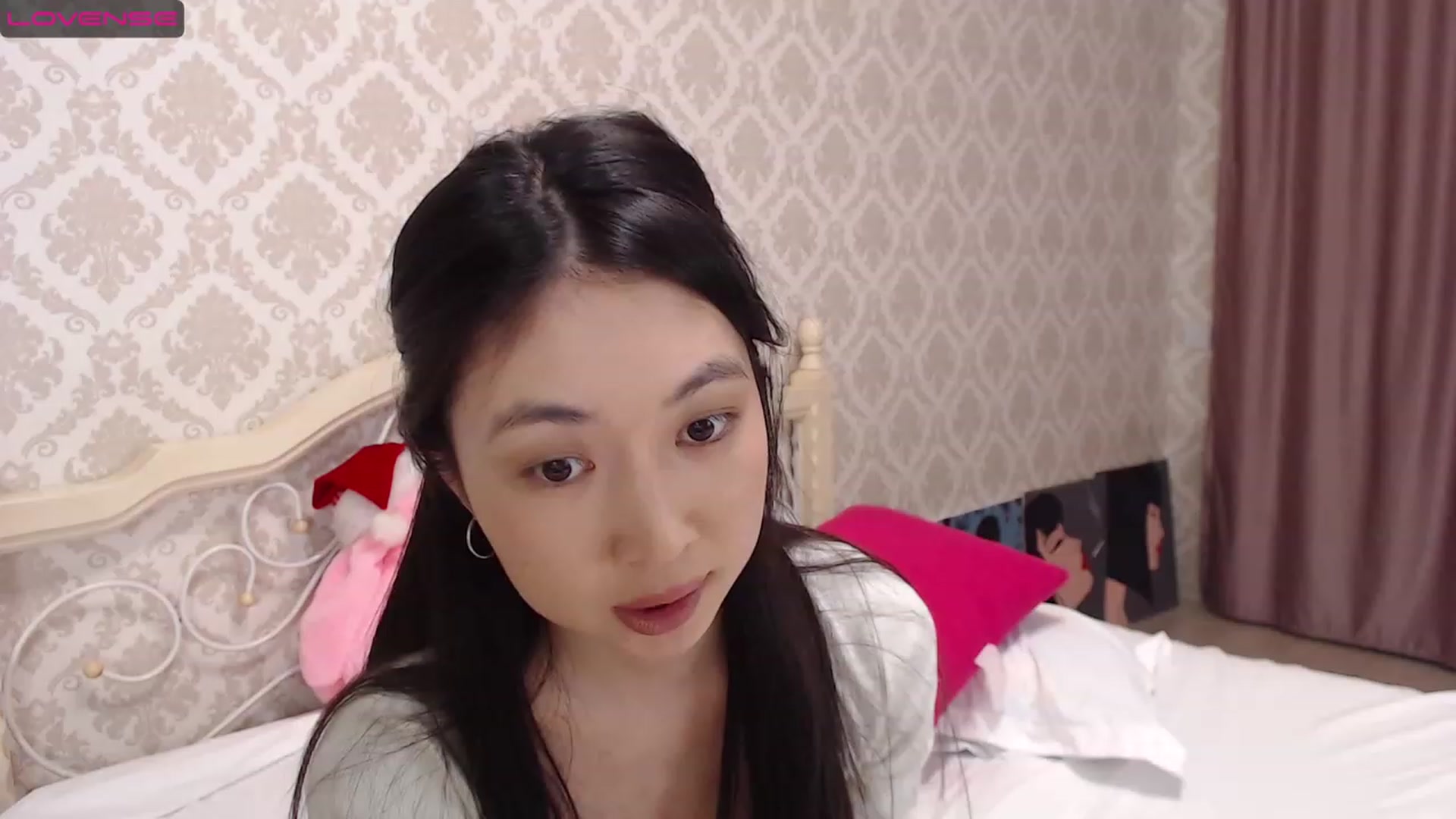 Gallery image thumbnail from blackfoxi's myfreecams stream on, 12/26/2022, 13:26 image 5 of 20