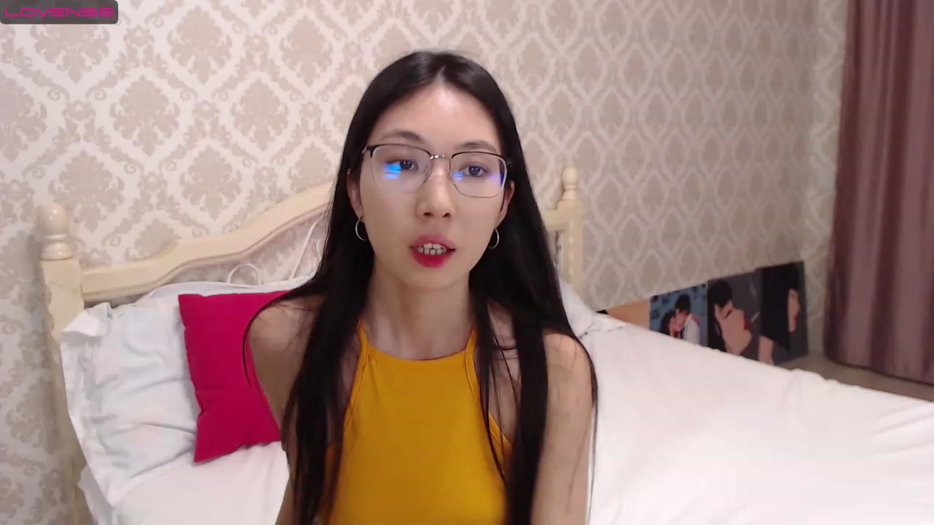 Gallery image thumbnail from blackfoxi's myfreecams stream on, 12/30/2022, 13:44 image 19 of 20
