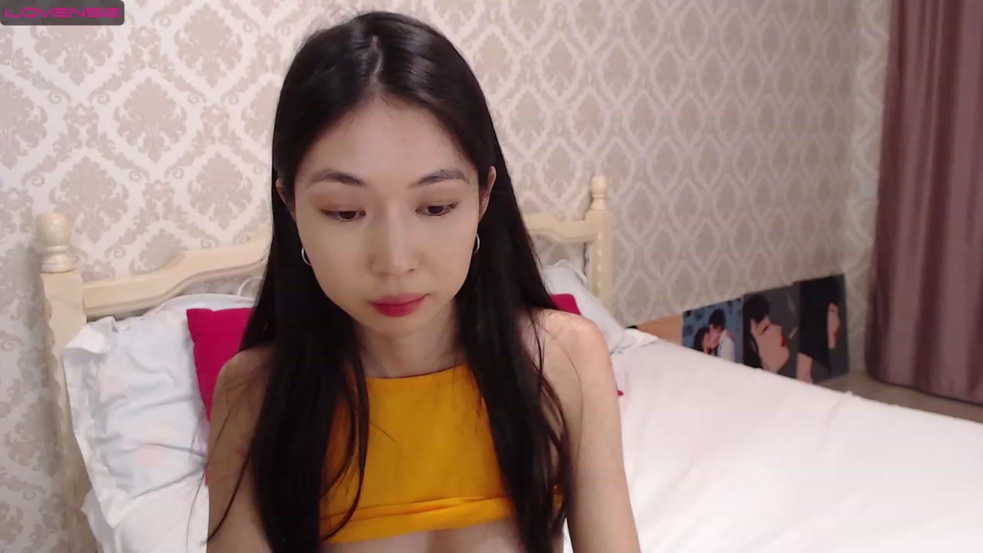 Gallery image thumbnail from blackfoxi's myfreecams stream on, 12/30/2022, 13:44 image 9 of 20