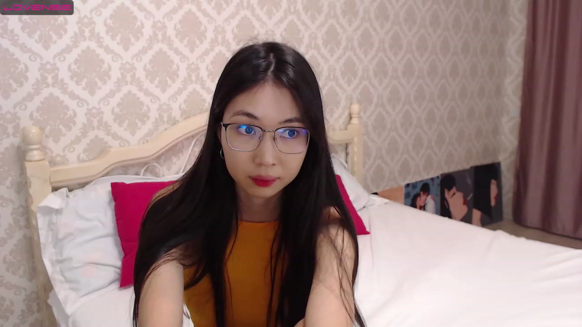 Gallery image thumbnail from blackfoxi's myfreecams stream on, 12/30/2022, 13:44 image 15 of 20