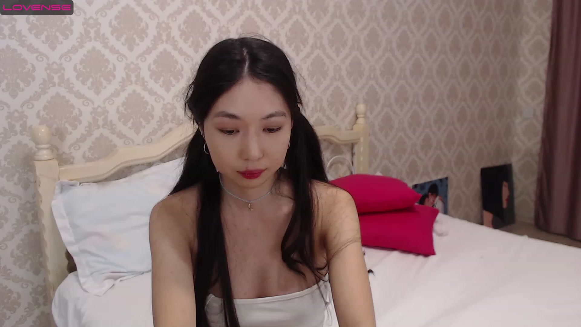 Gallery image thumbnail from blackfoxi's myfreecams stream on, 01/16/2023, 13:45 image 3 of 20