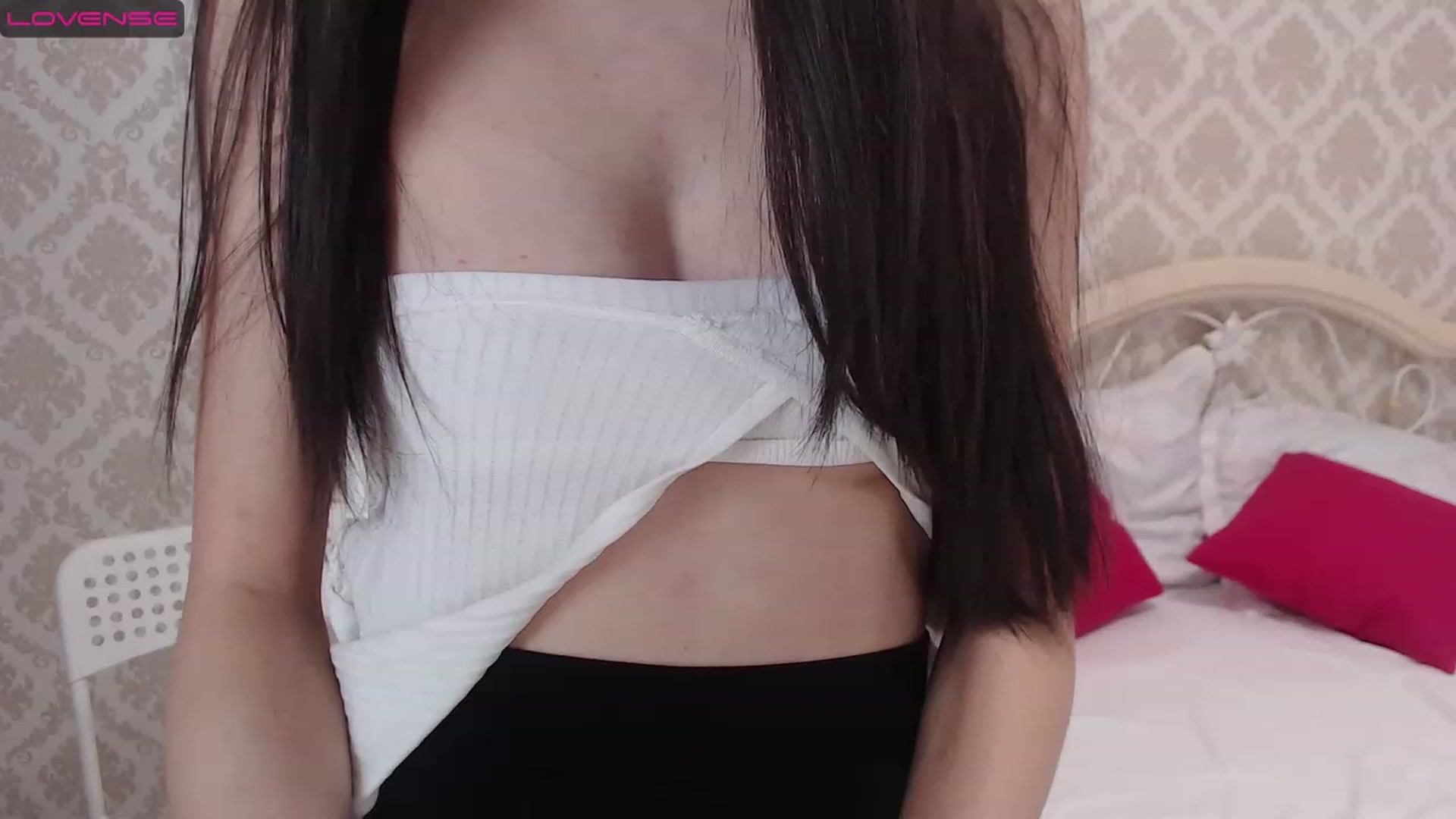 Gallery image thumbnail from blackfoxi's myfreecams stream on, 01/30/2023, 08:49 image 8 of 20